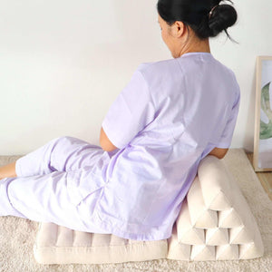 KAN YA PAK - Thai Triangle Cushion (1 fold )