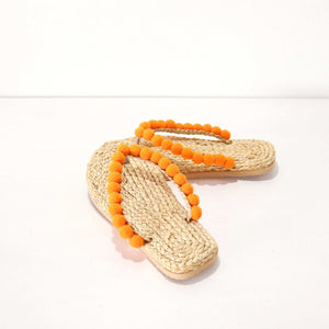 KUN THIP - Straw shoe