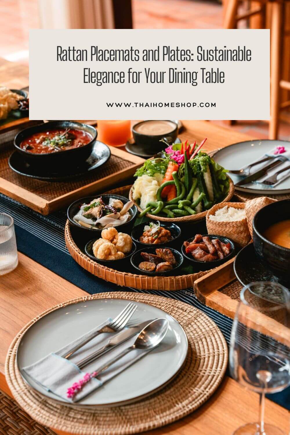 Manteles individuales y platos de ratán: elegancia sostenible para tu mesa de comedor