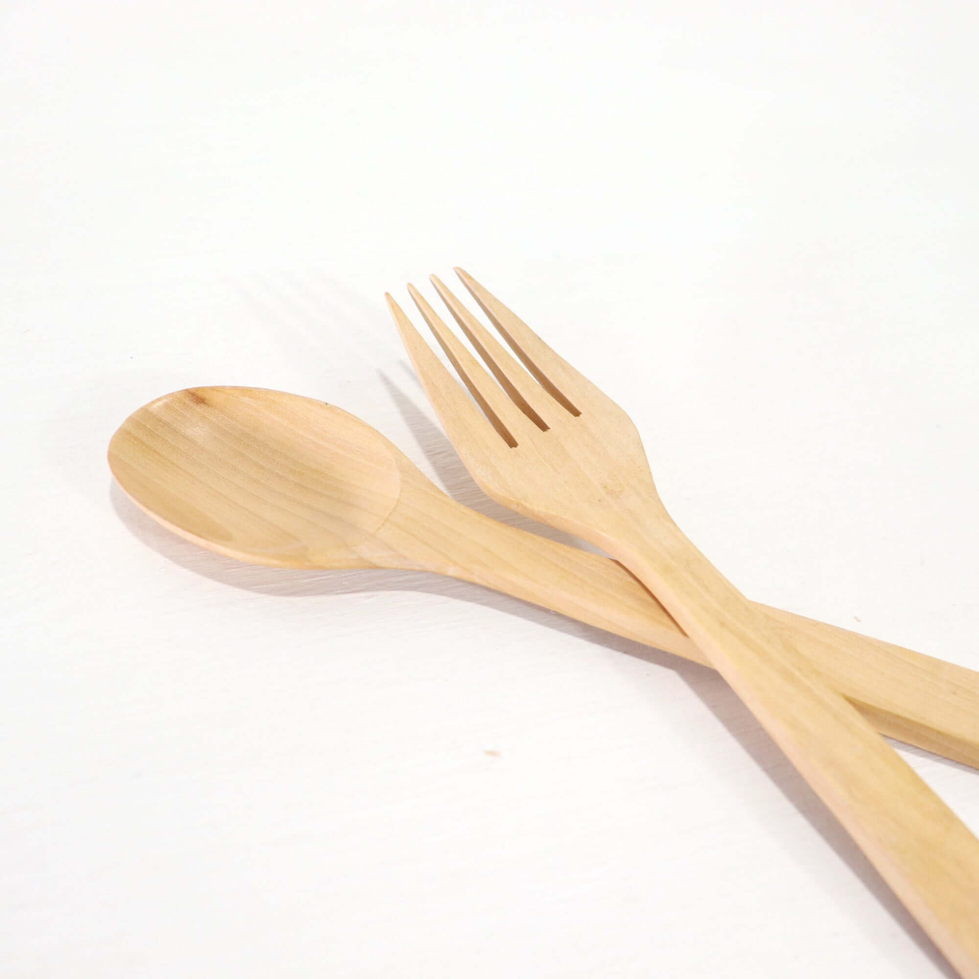 Cooking utensils & Cutlery