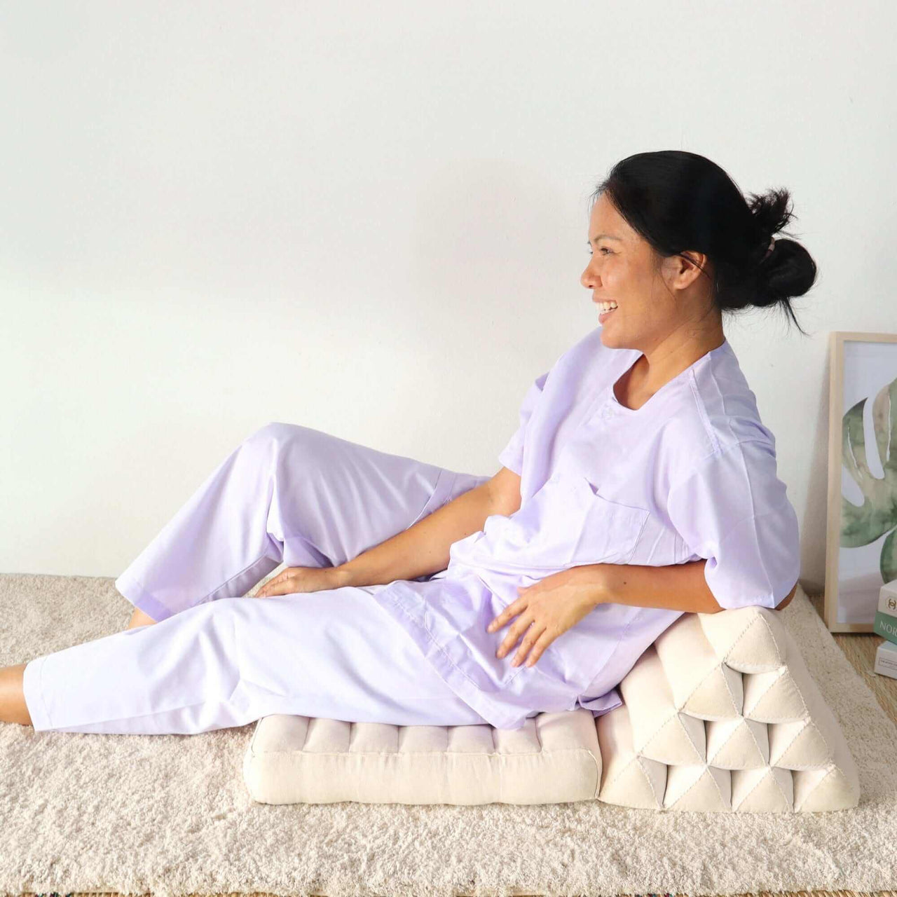 KAN YA PAK - Thai Triangle Cushion (1 fold )
