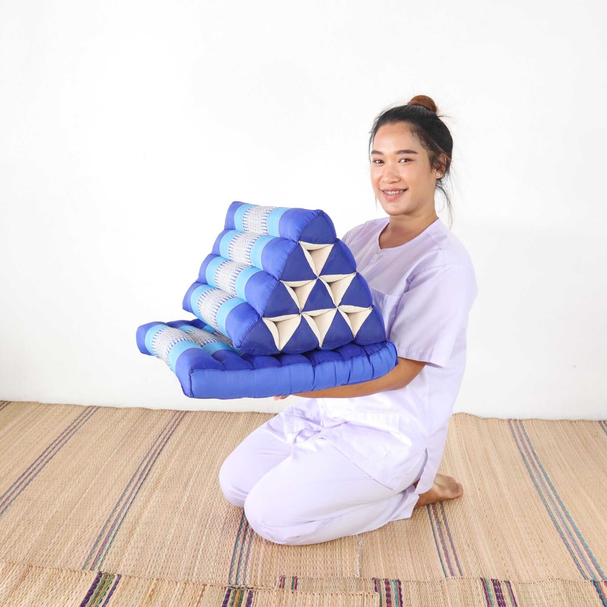THAIHOME 1 Fold Cushion NA VI DA - Thai Triangle Cushion (1 fold )