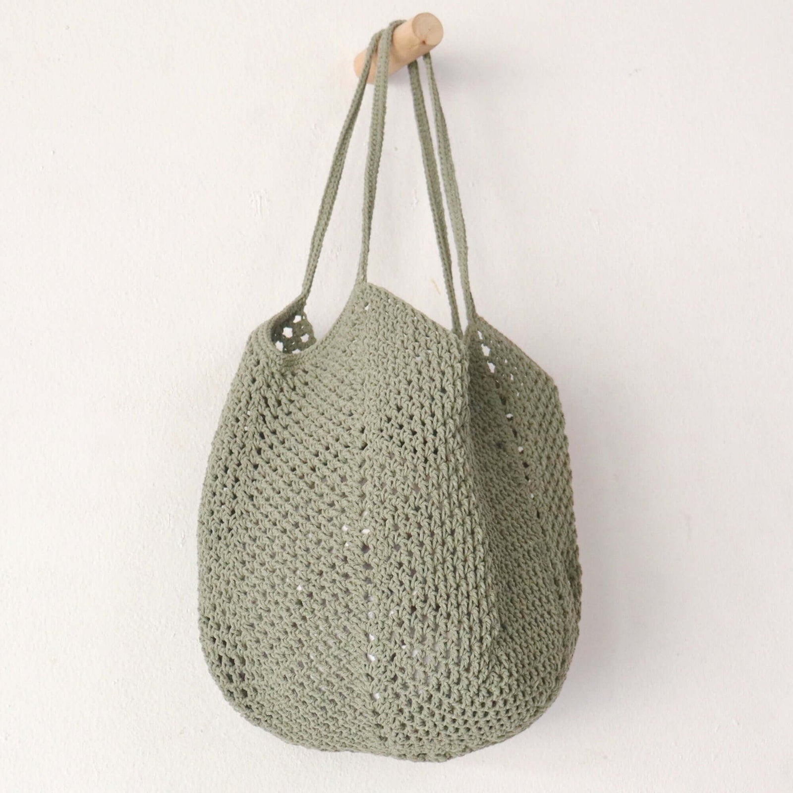 Oliv - Gehäkelte Umhängetasche