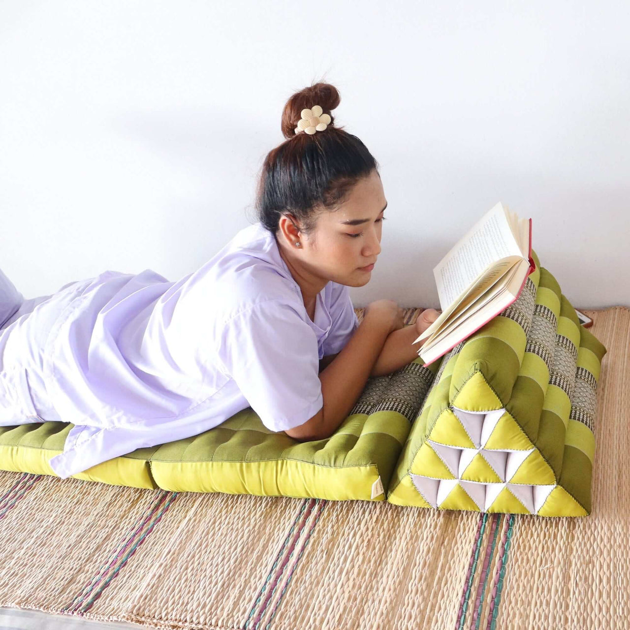 MO RA KOT - Thai Triangle Cushion (3 Fold - Dark Green)