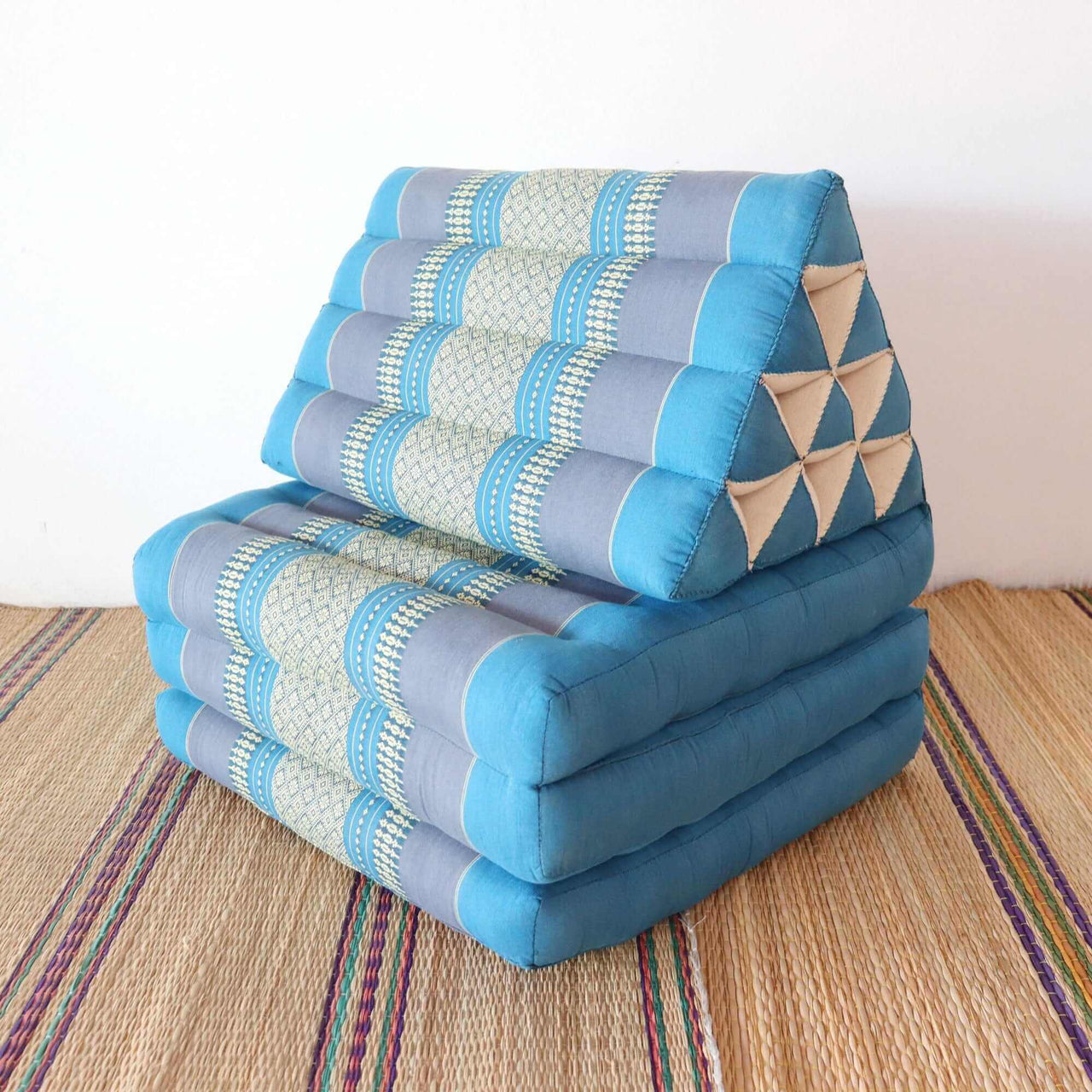 WI MON RUT - Thai Triangle Cushion (3 Fold - Light Blue)