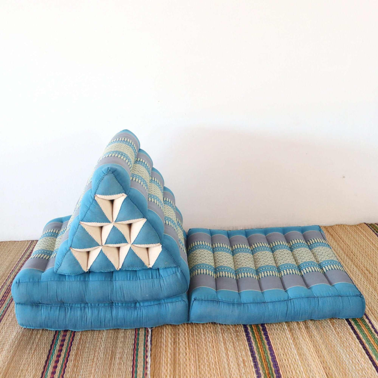 WI MON RUT - Thai Triangle Cushion (3 Fold - Light Blue)