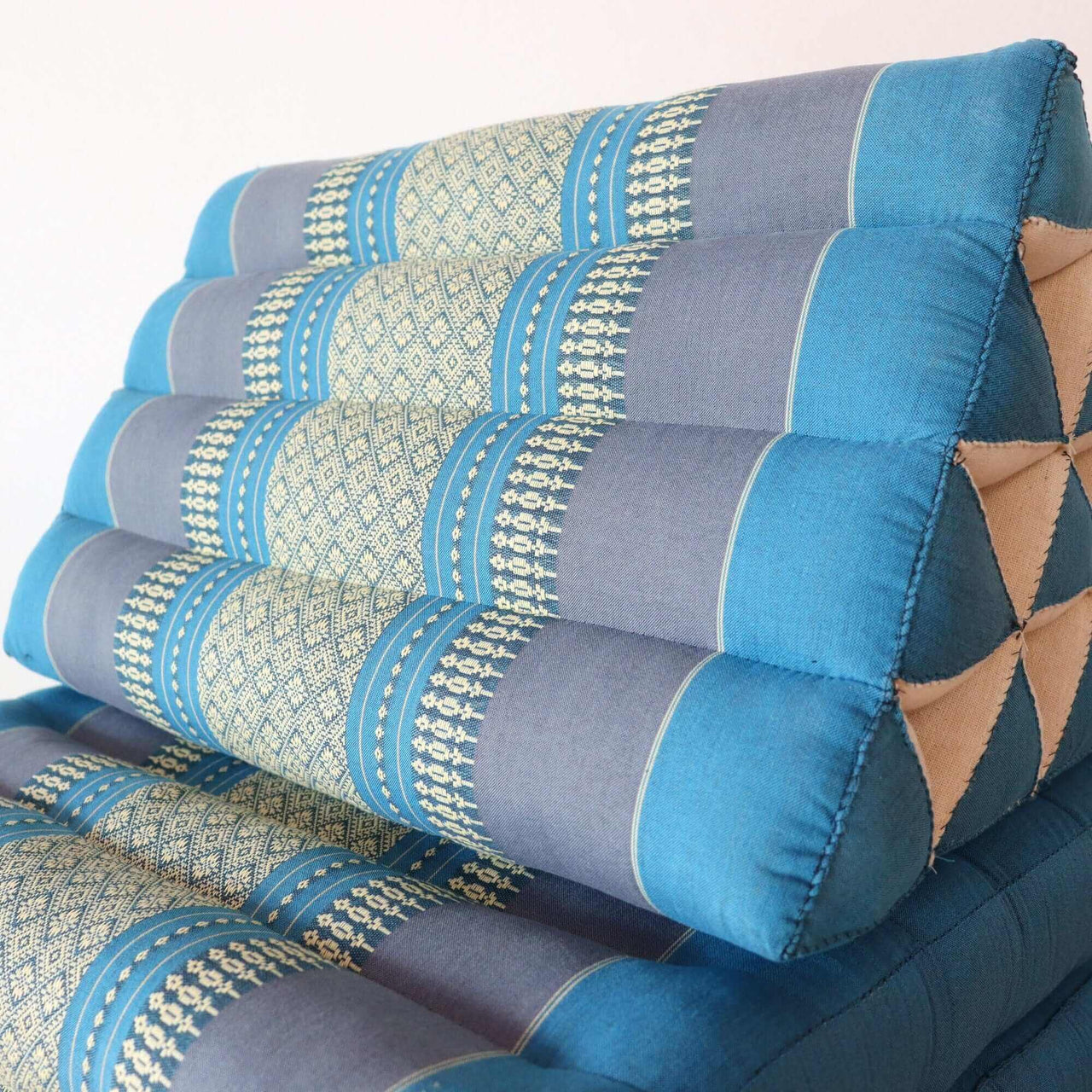 WI MON RUT - Thai Triangle Cushion (3 Fold - Light Blue)