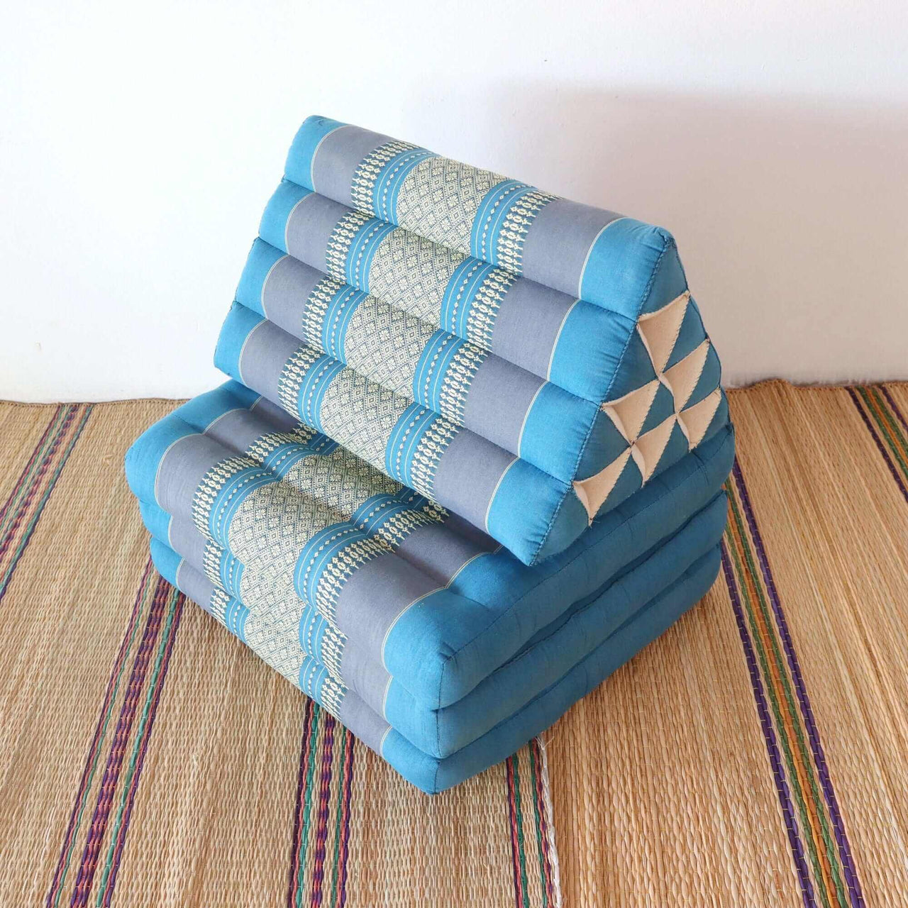 WI MON RUT - Thai Triangle Cushion (3 Fold - Light Blue)