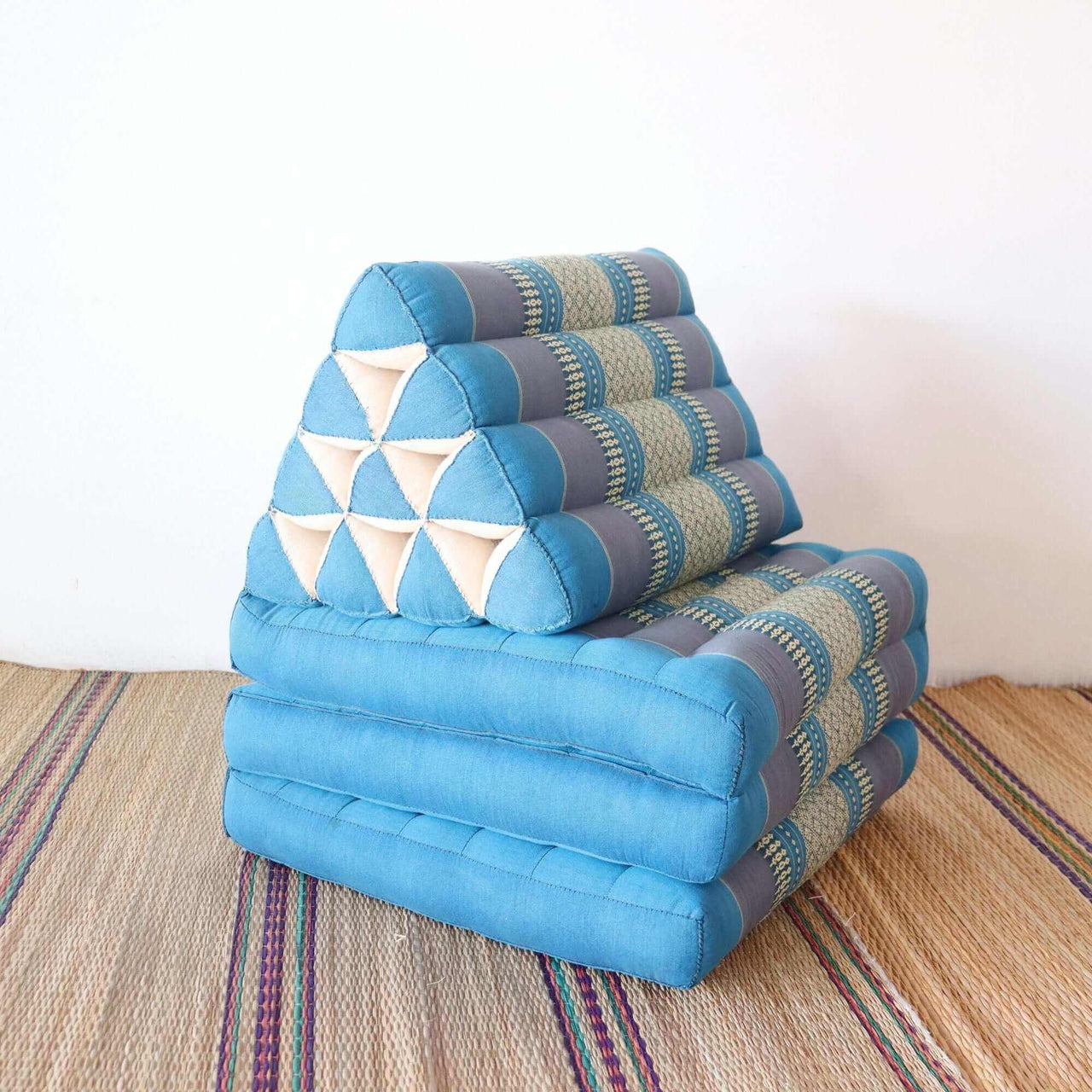 WI MON RUT - Thai Triangle Cushion (3 Fold - Light Blue)