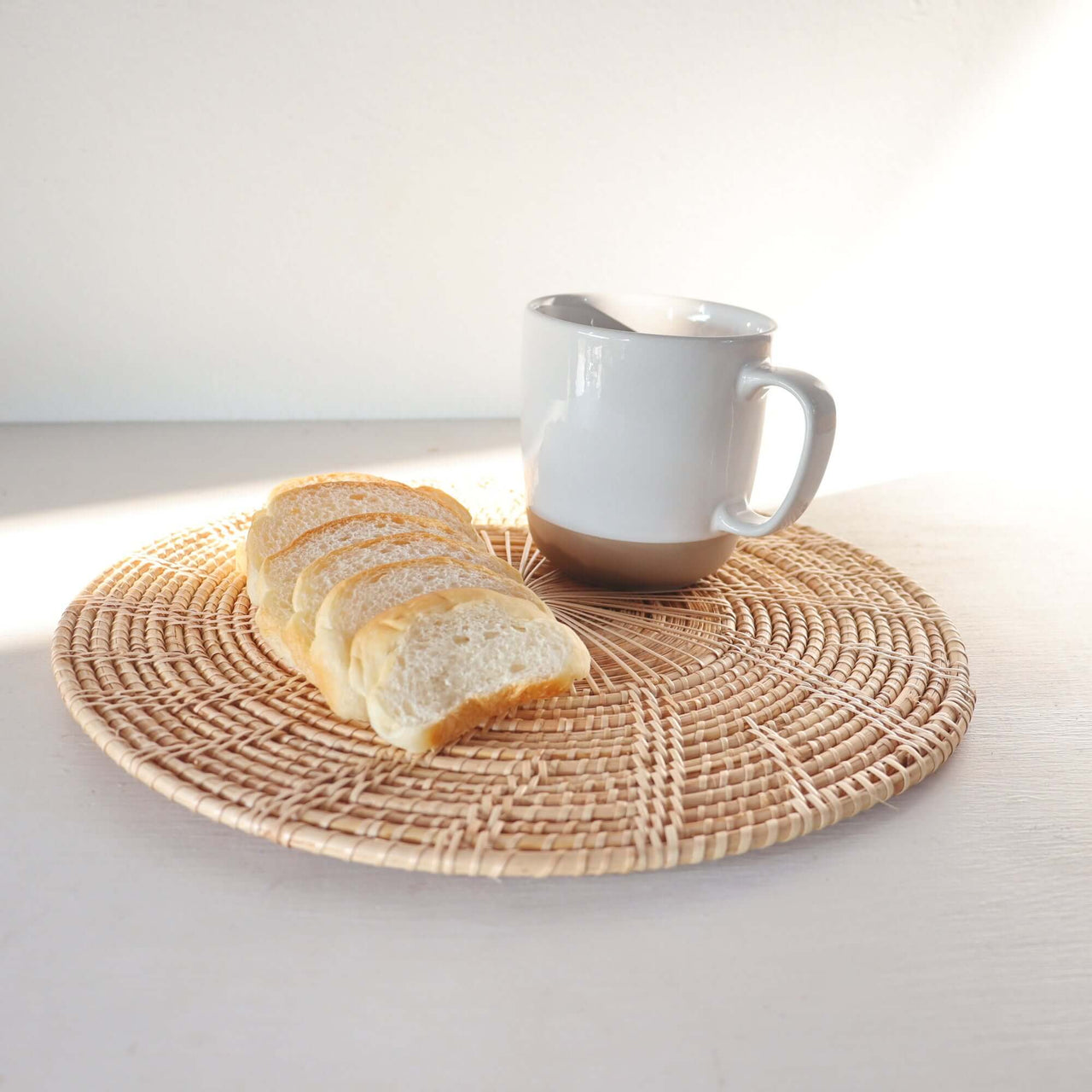 DOL LA VA - Rattan Placemat & Plate