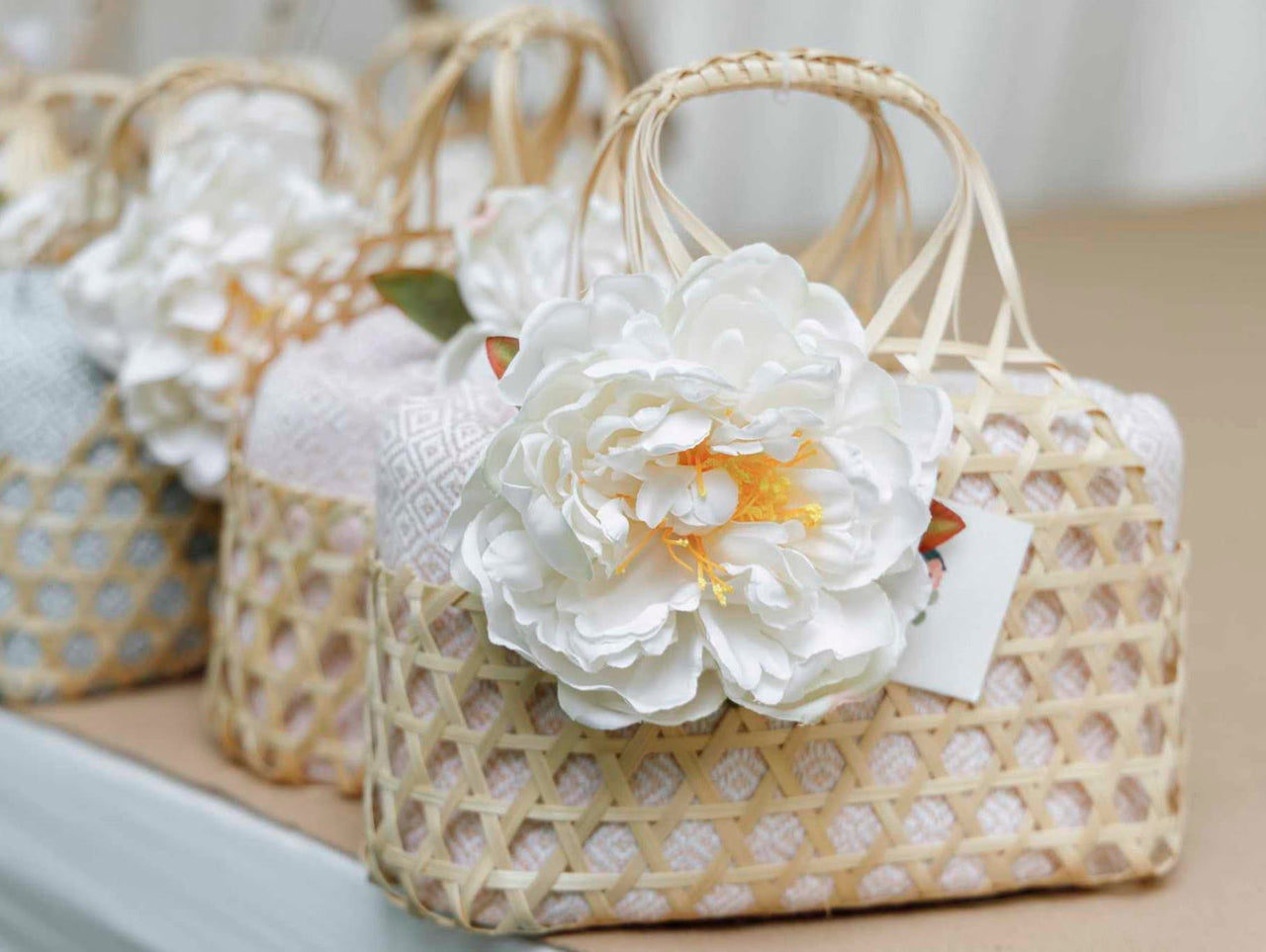 LA NEE Wicker Gift Baskets Set of 10