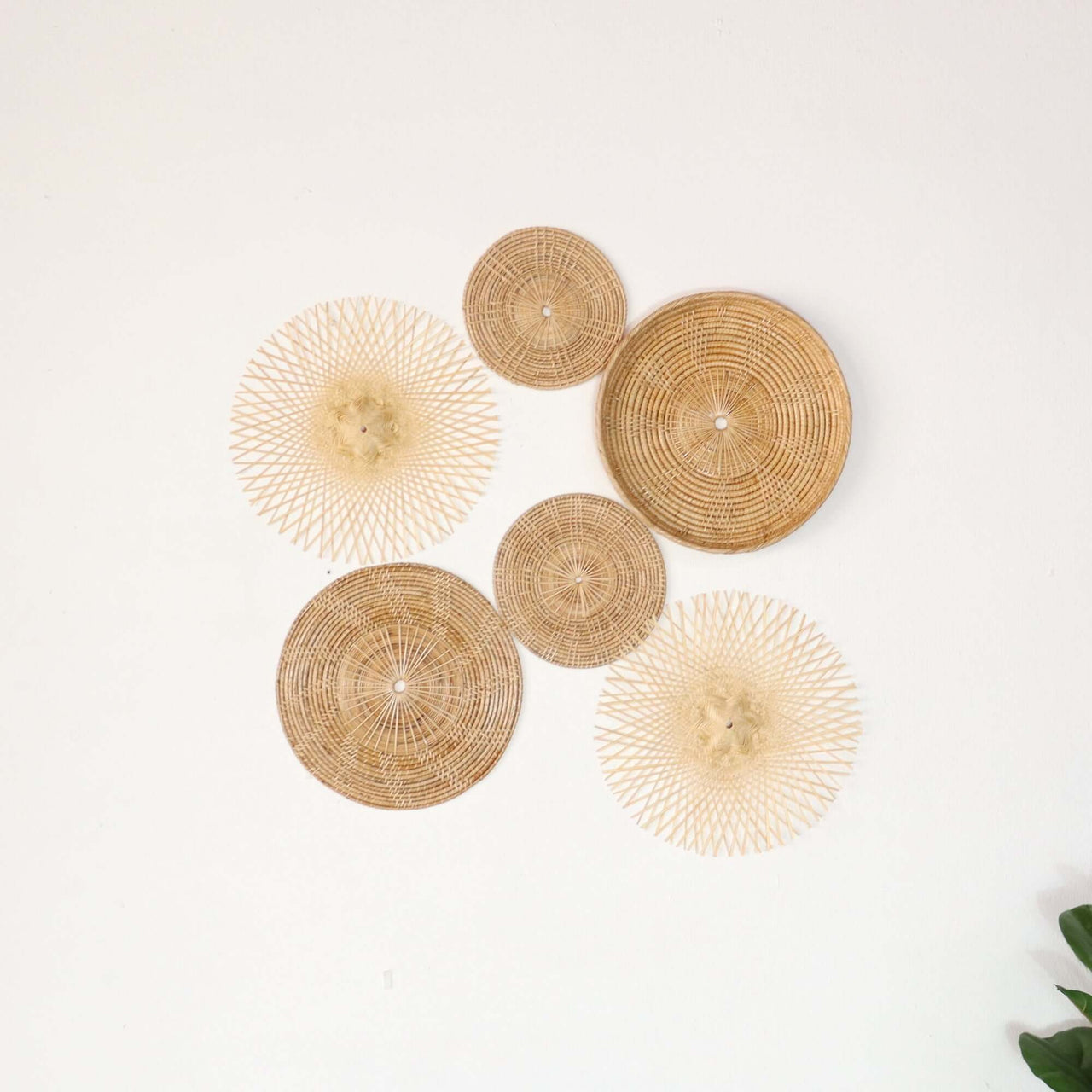NUN NA RIN - Wall Hanging Art Decor Set