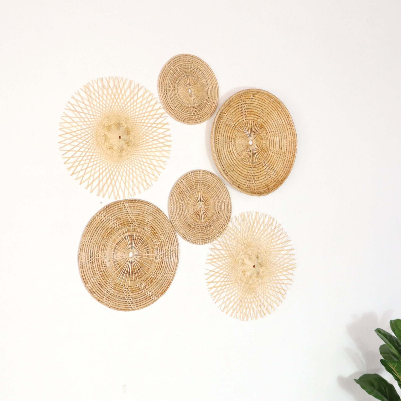 NUN NA RIN - Wall Hanging Art Decor Set