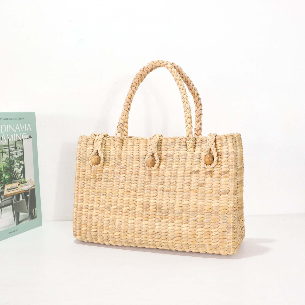 Nararee — natural seagrass handbag with an artisan woven finish