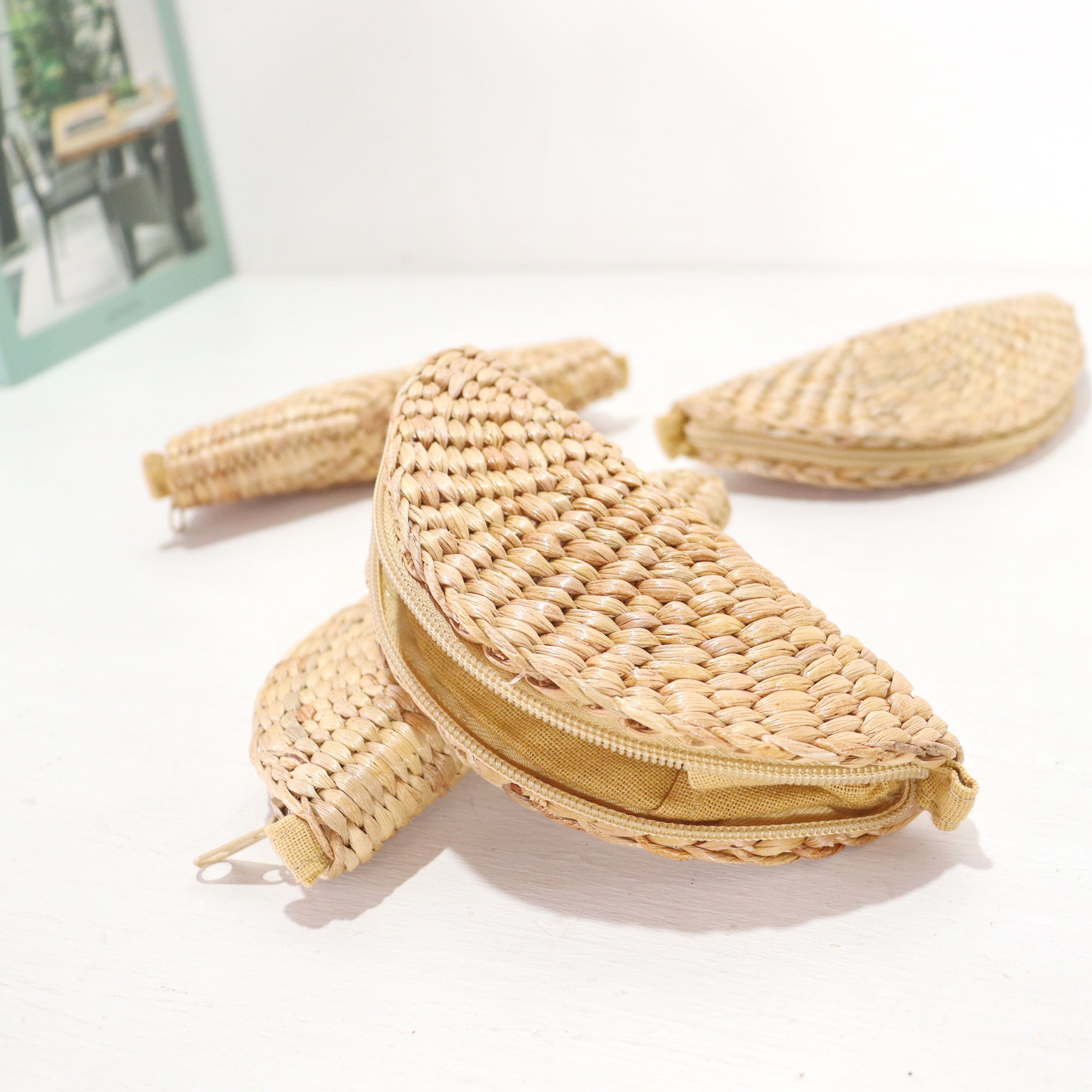 NARA – Seagrass Straw Coin Wallet