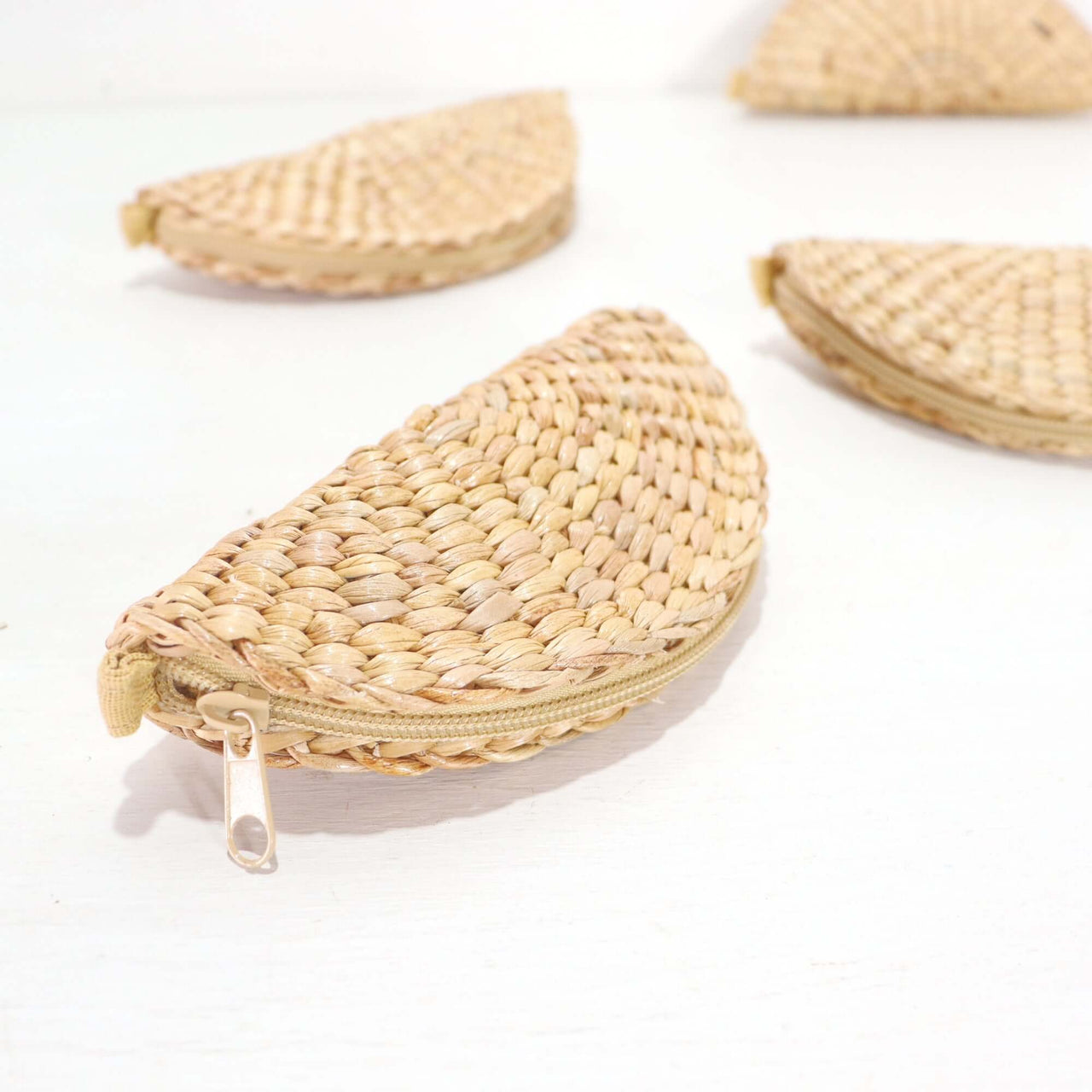 NARA — seagrass wallet that pairs with boho and resort outfits