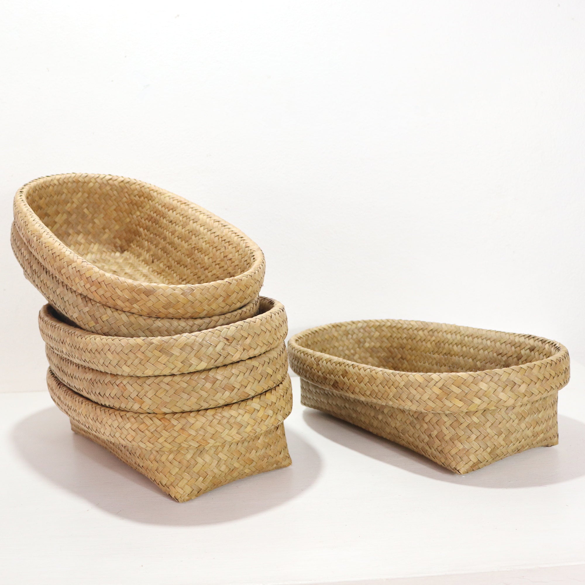 Nattalee Oval Pandanus Basket Set 0f 2 - Vintage Style Handwoven Home Essential