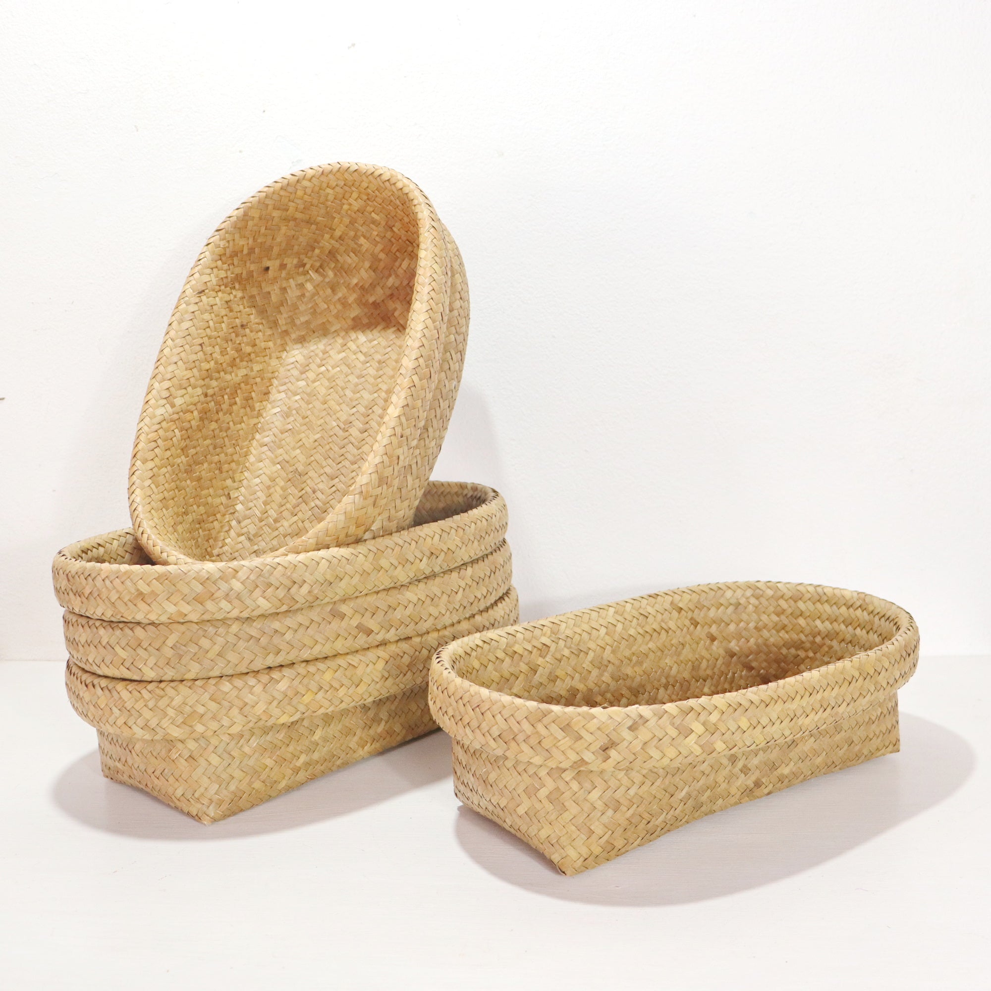Nattalee Oval Pandanus Basket Set 0f 2 - Vintage Style Handwoven Home Essential