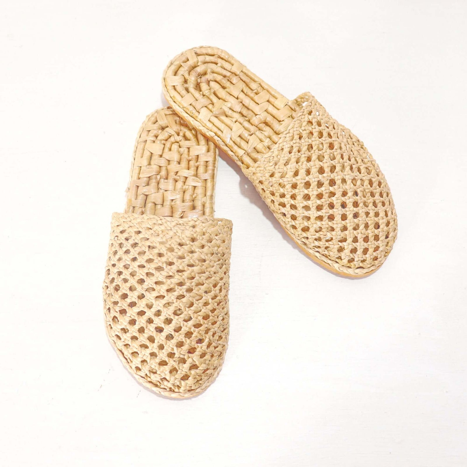 PATTARIN – Zapatillas de paja tejidas a mano