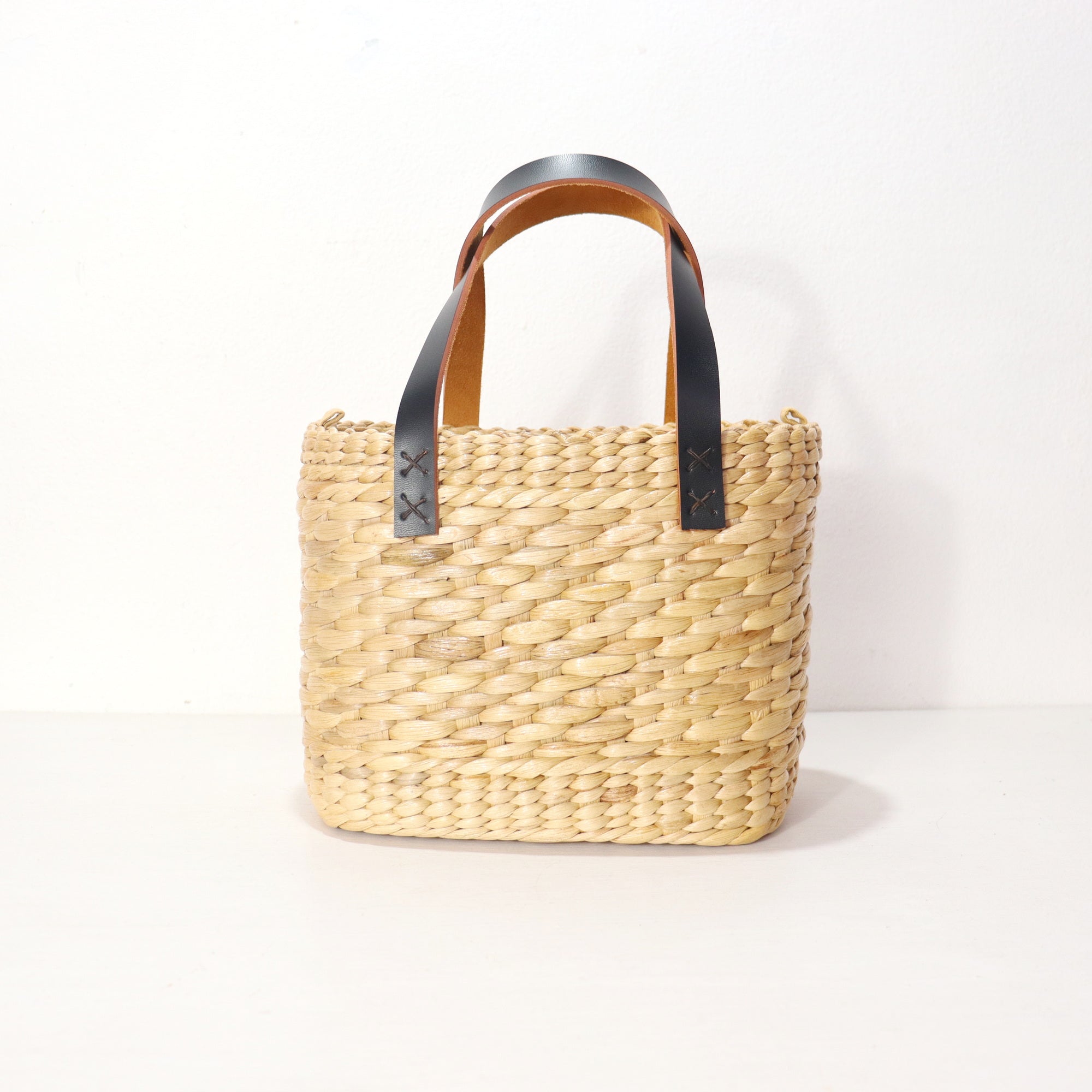 Lalin - Straw Top Handle Bag