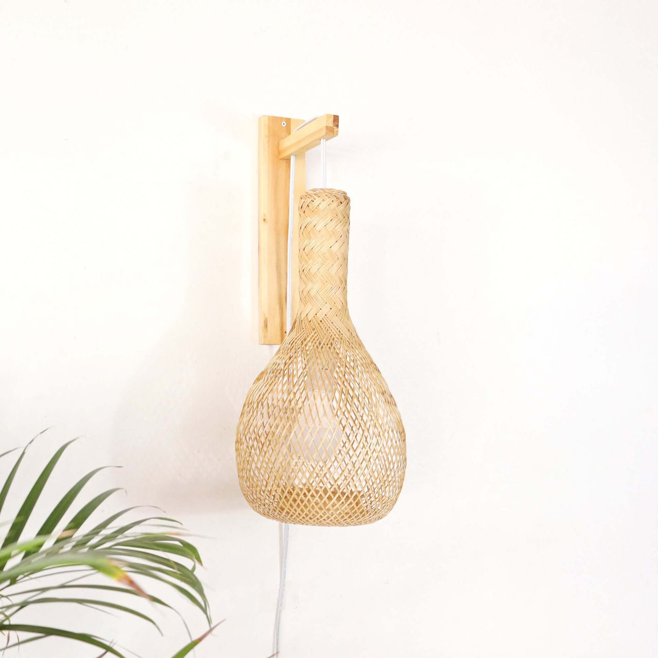 YU PIN - Wall Sconce