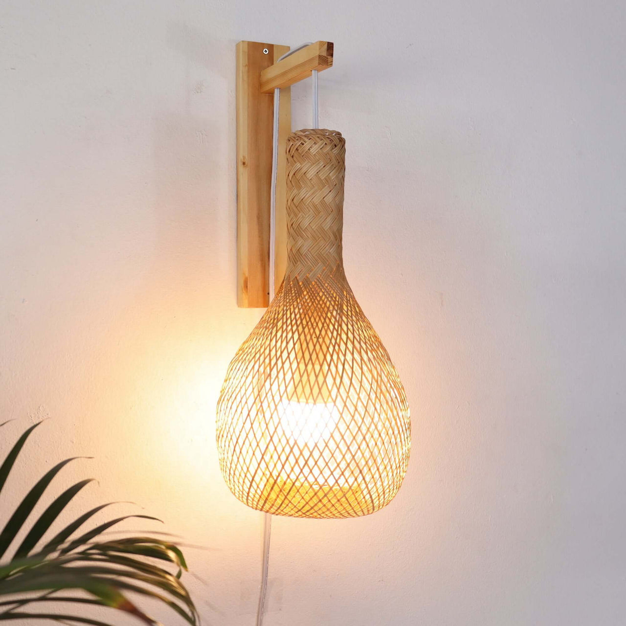 YU PIN - Wall Sconce