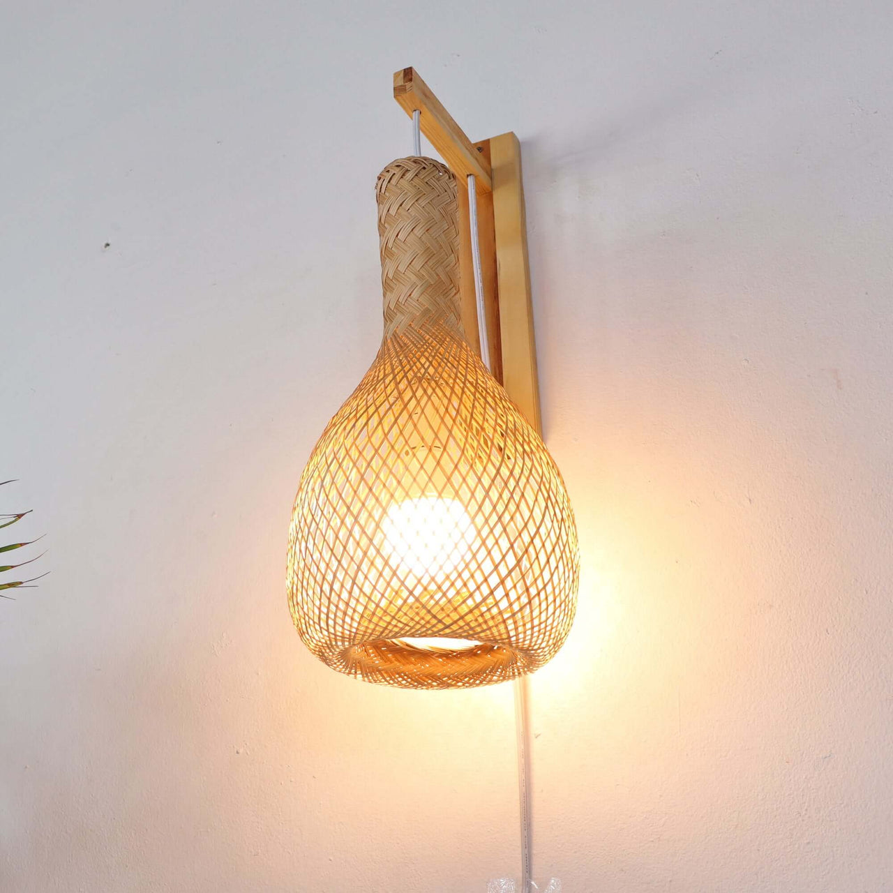 YU PIN - Wall Sconce