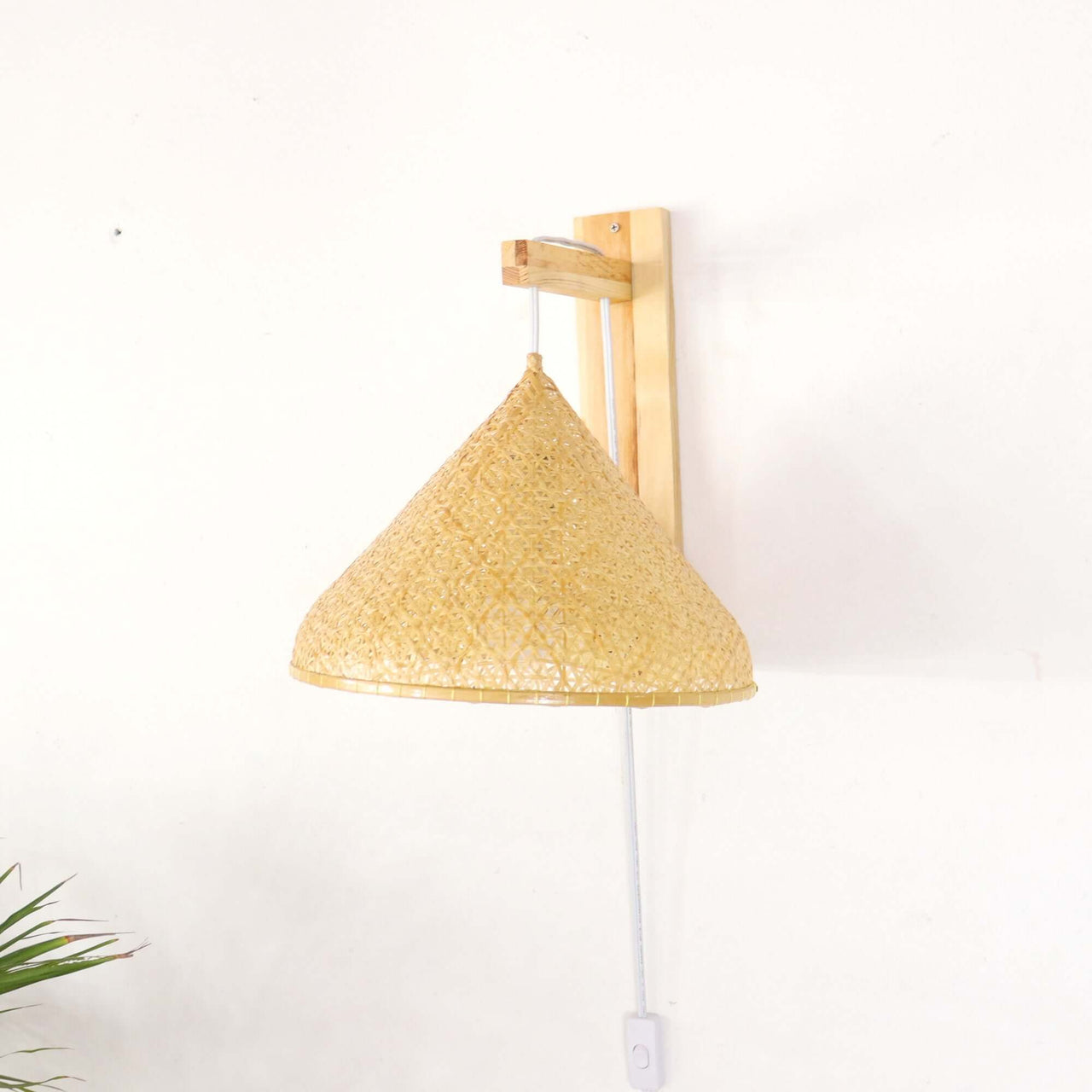 JI RA NA - Wall Sconce