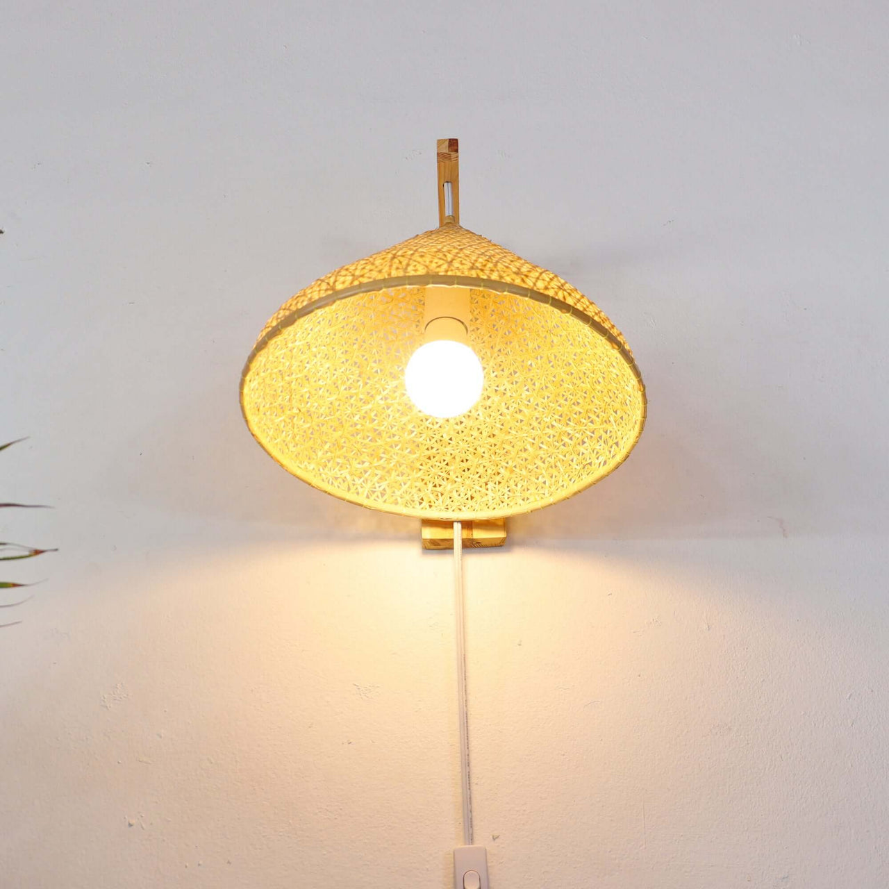 JI RA NA - Wall Sconce