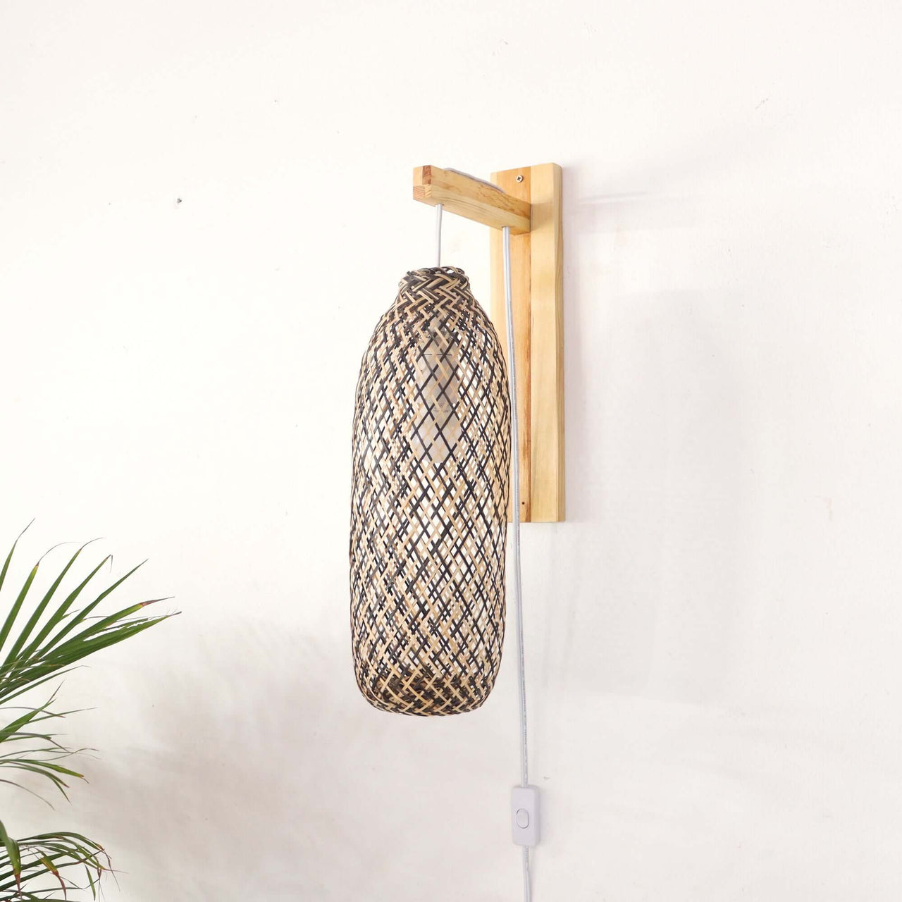 PRI YA - Wall sconce