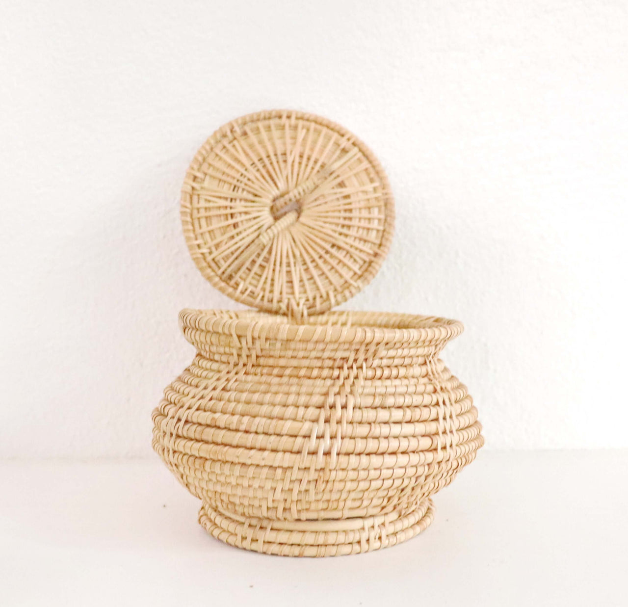 SA NA - Rattan Storage Box with Lid