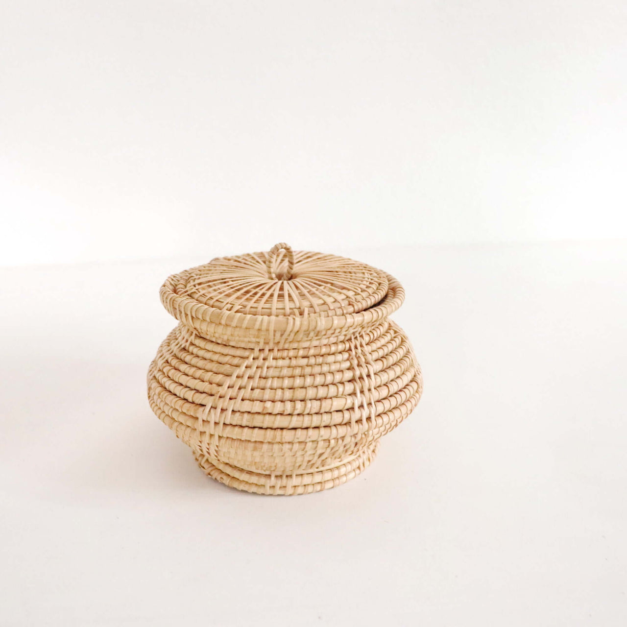 SA NA - Rattan Storage Box with Lid