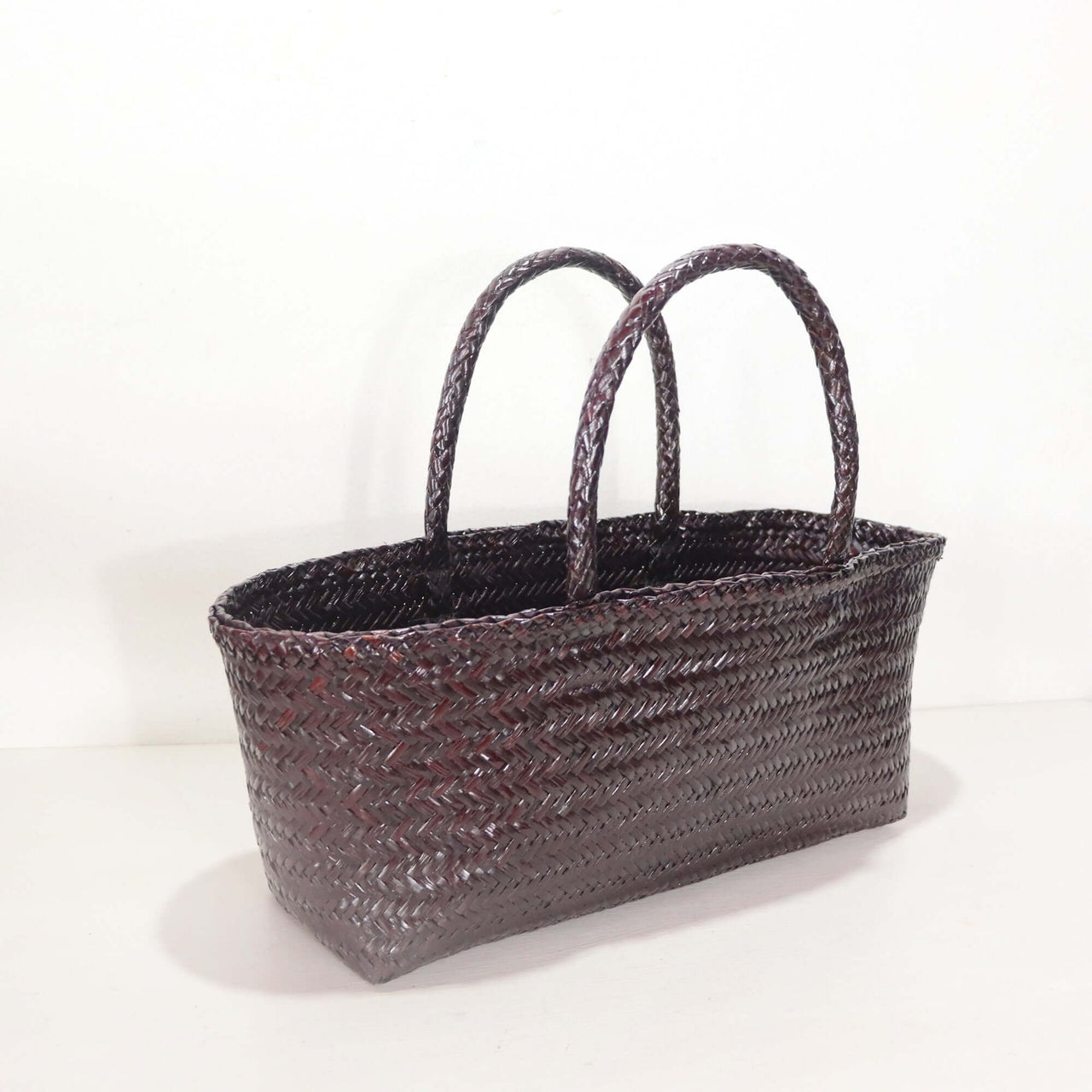 LINDA — sustainable straw shoulder bag made from natural fibres