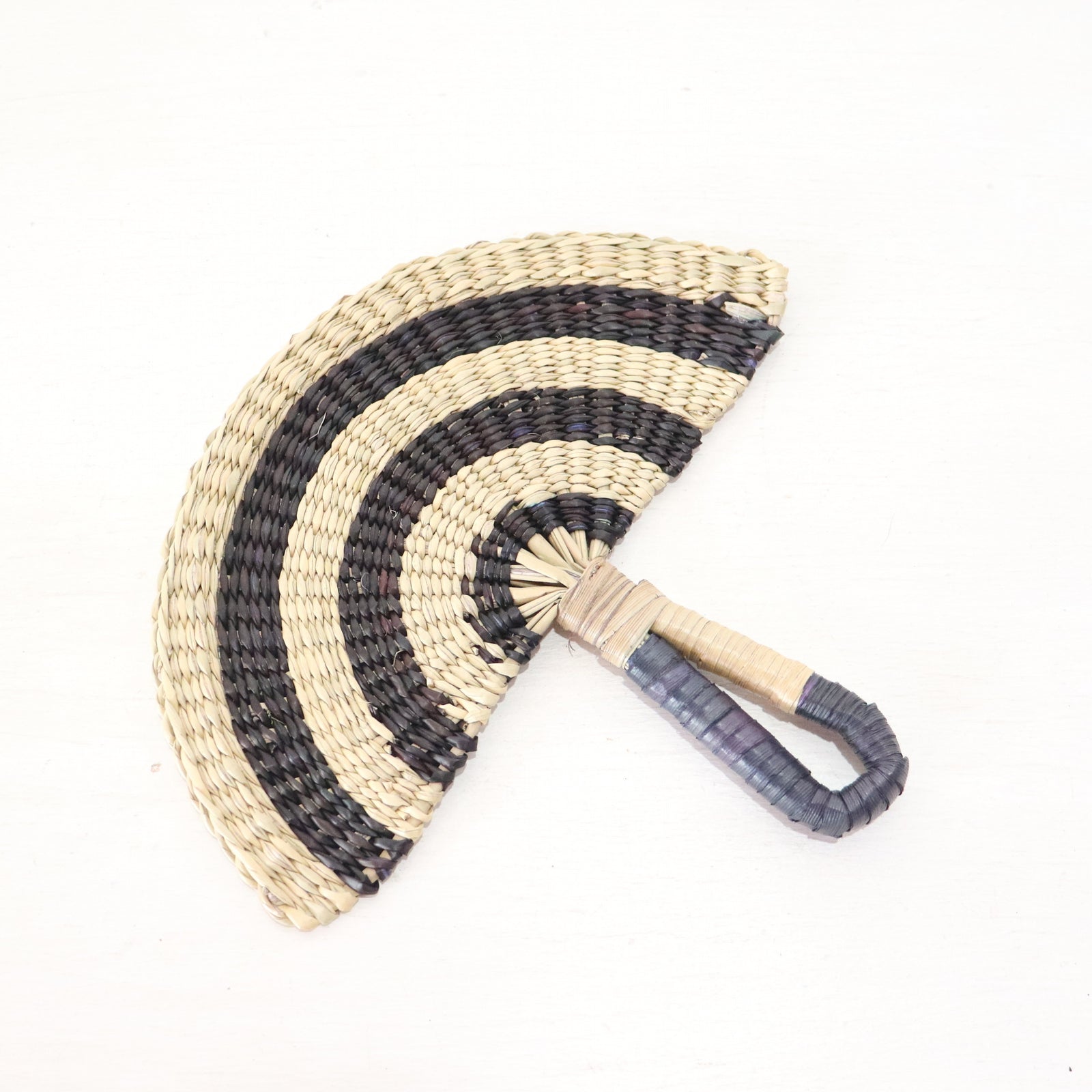 LA LIN – Handwoven Fan (Wall Hanging & Hand Fan) | Black & White