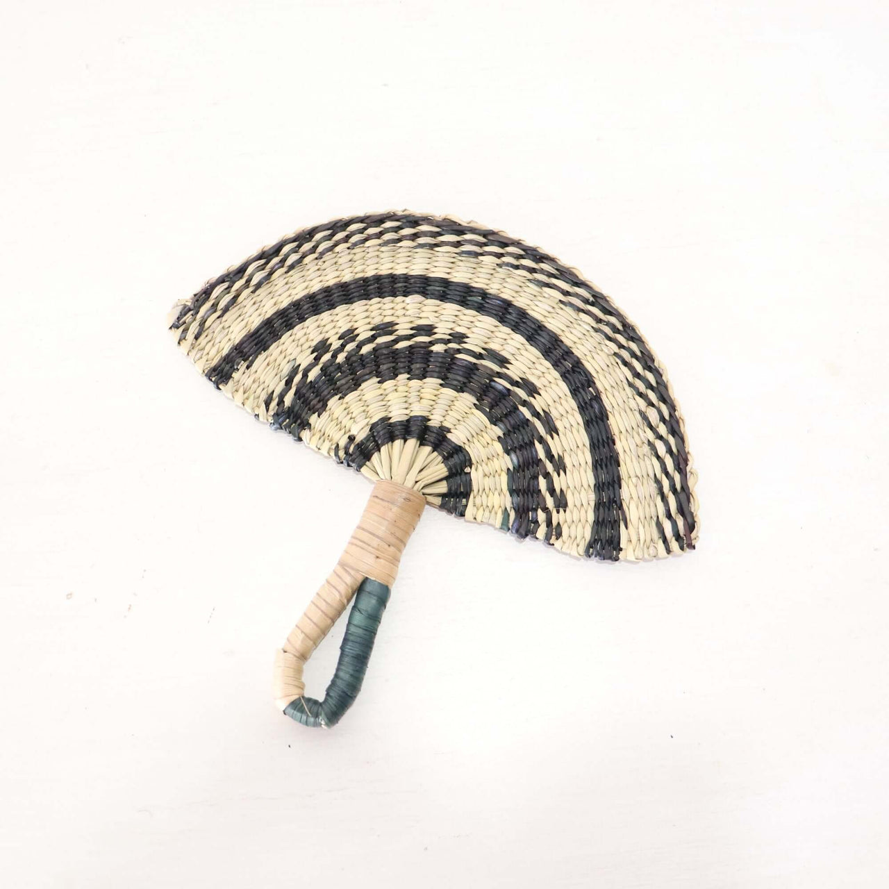 LA LIN – Handwoven Fan (Wall Hanging & Hand Fan) | Black & White featuring a striking woven design.