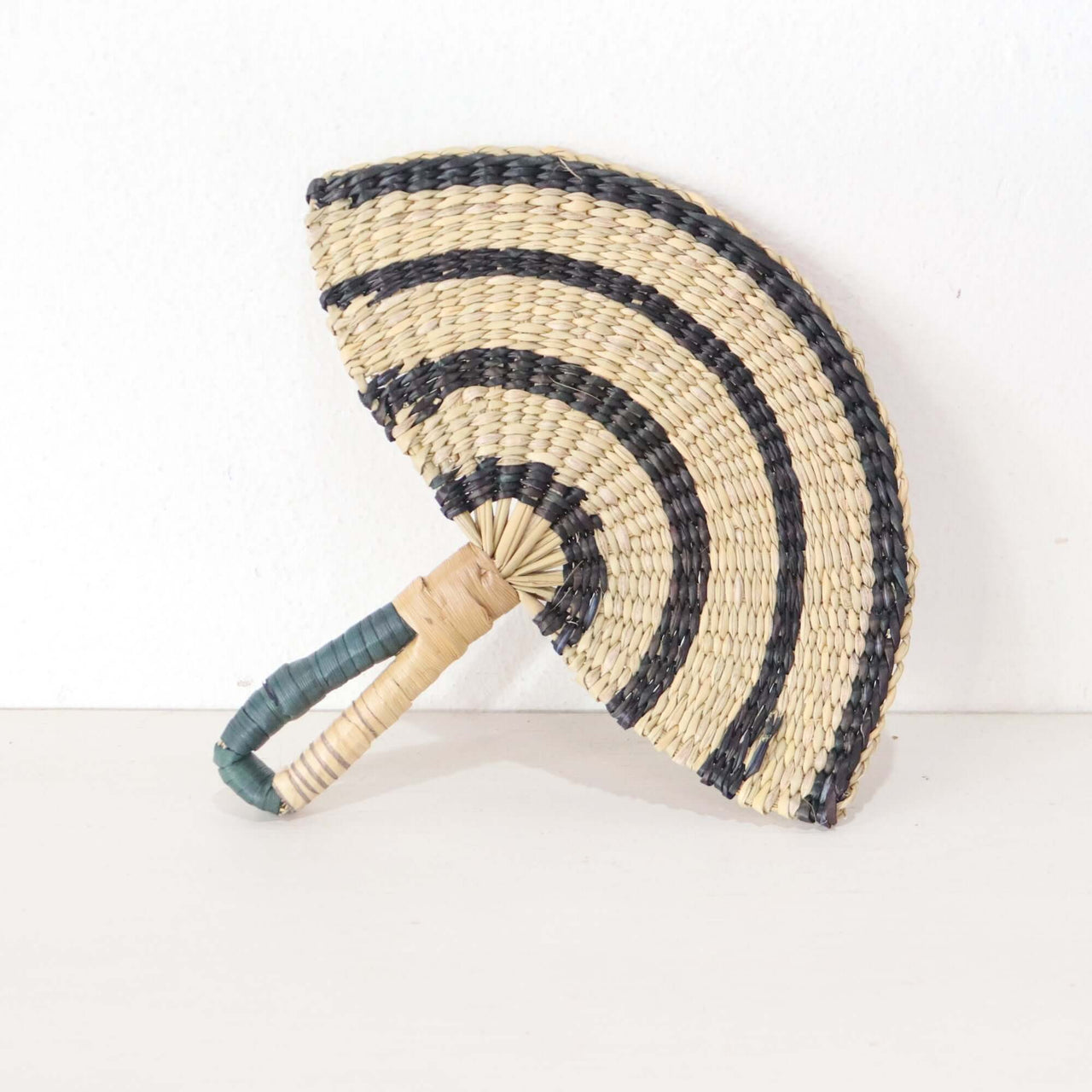 LA LIN – Handwoven Fan (Wall Hanging & Hand Fan) | Black & White, featuring a black and white striped design.