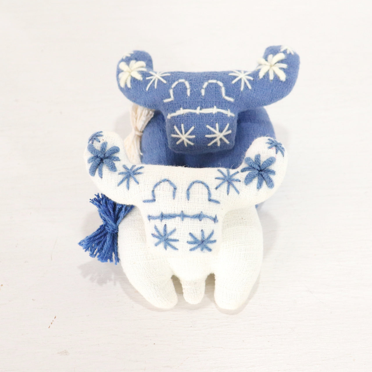 LALAO Buffalo Bag Charm & Keychain