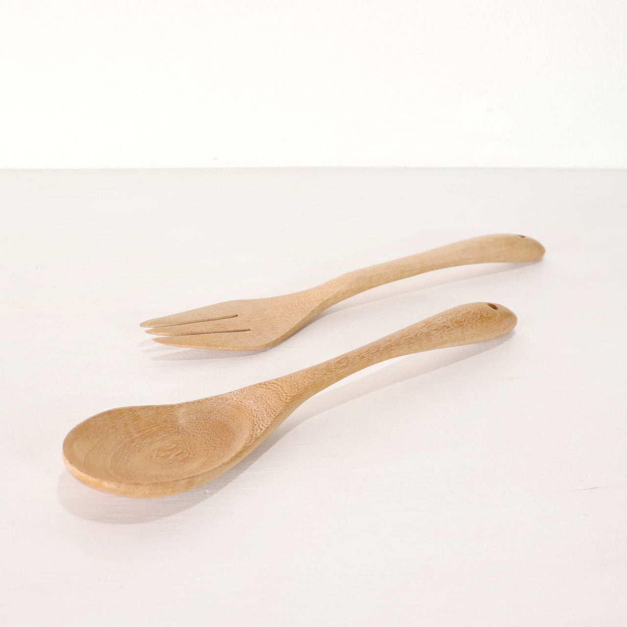 SA LIN THIP Wooden Salad Fork and Spoon Set, handcrafted wooden serving utensils for salads.