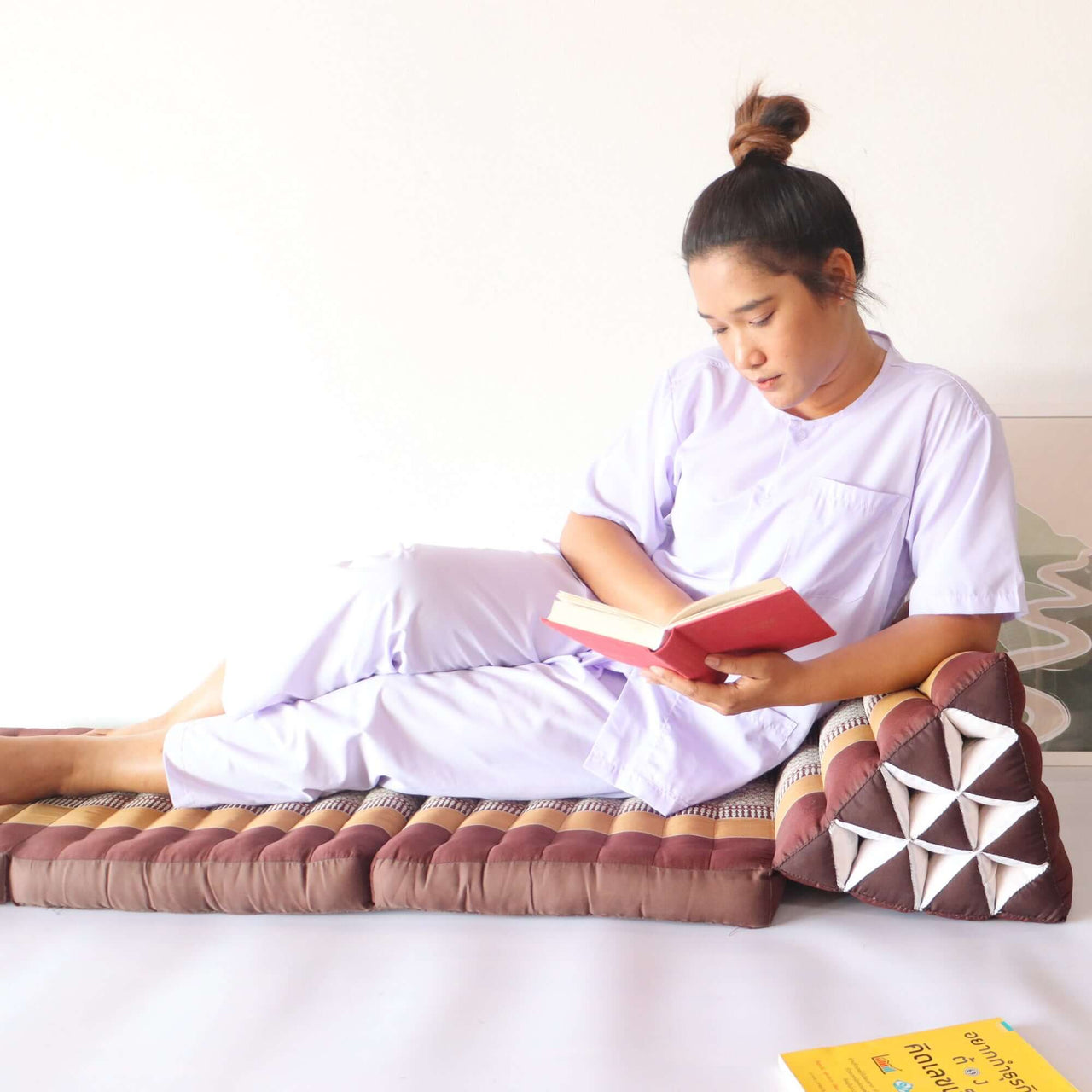 KORN KA NOK - Thai Triangle Cushion (3 Fold)