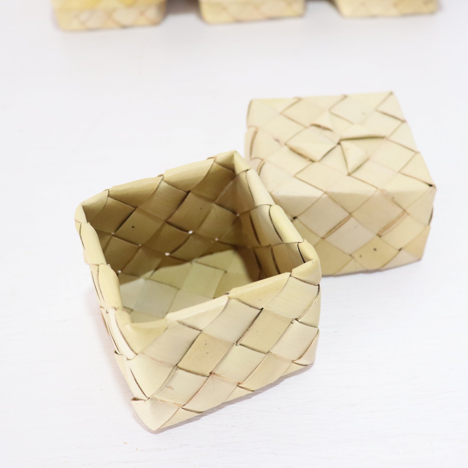 Palm Leaf Wicker Gift Boxes with Lids (Wholesale)