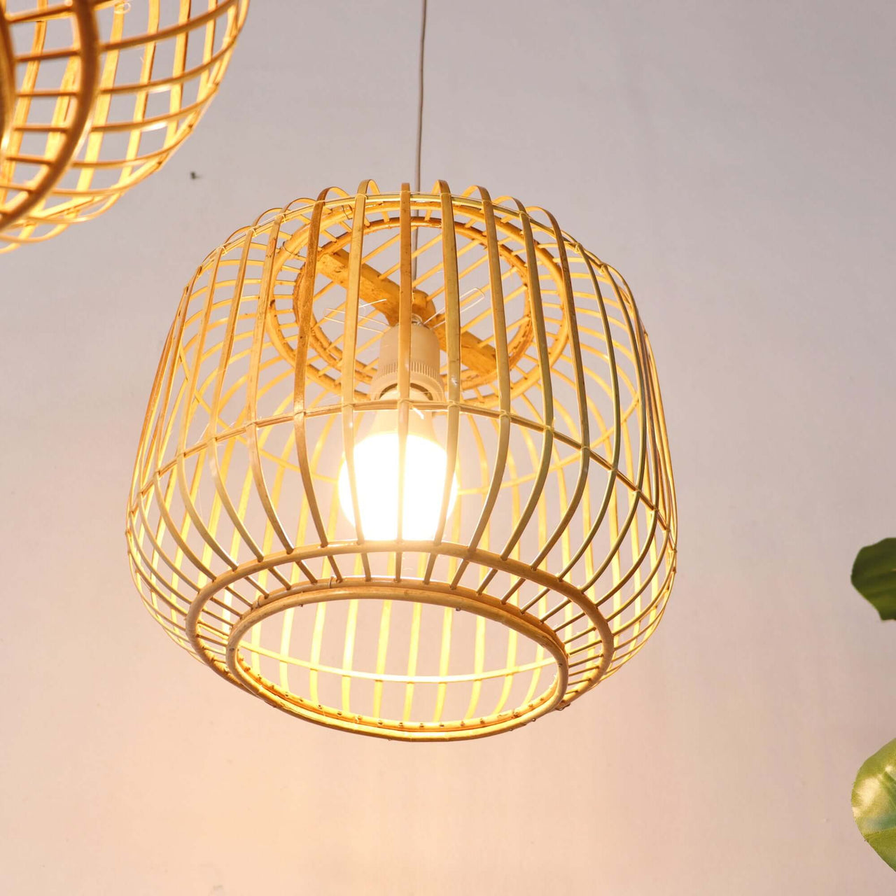 NUB DAO - Rattan and Bamboo Pendant Light