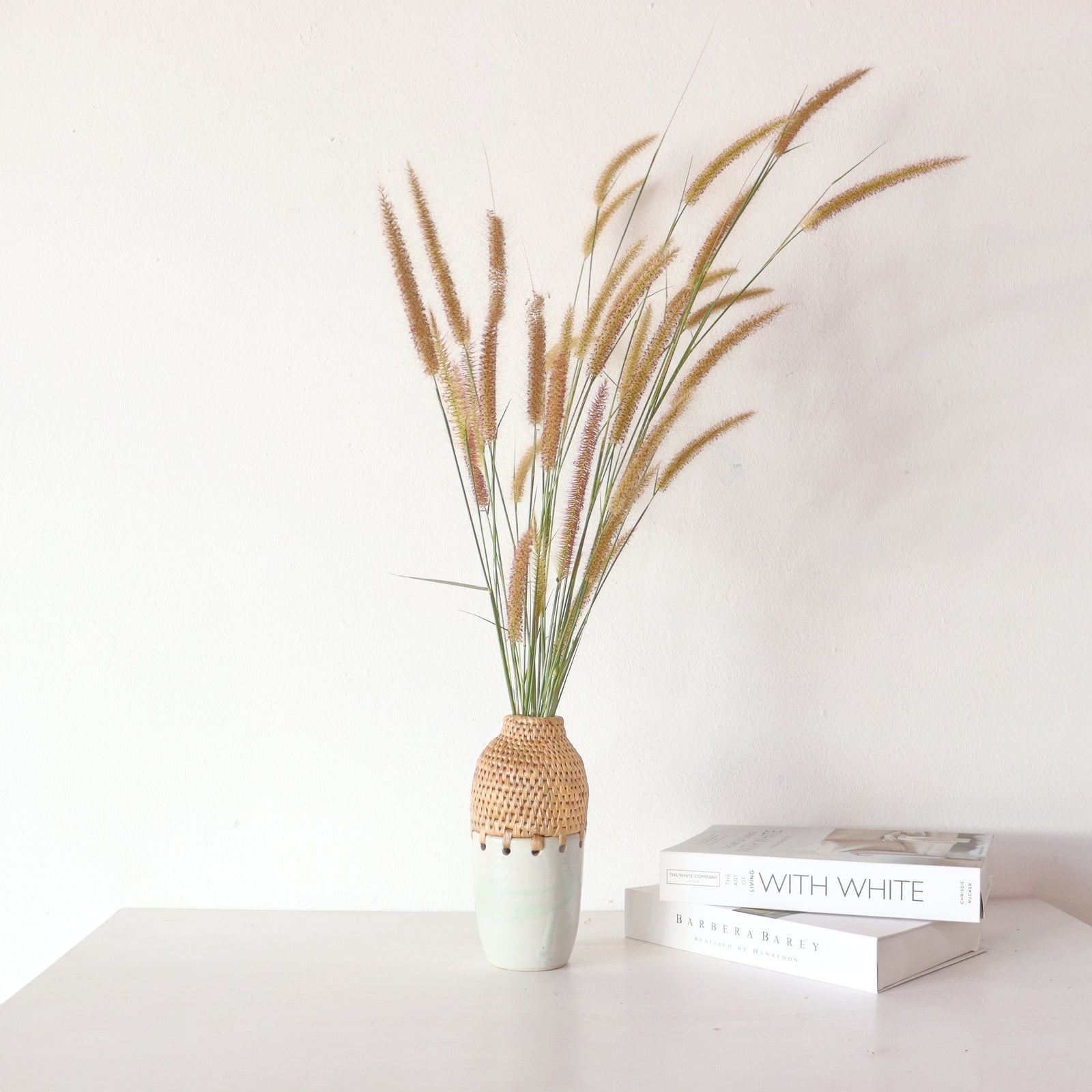 RA NI - Ceramic and Hand woven seagrass Vase