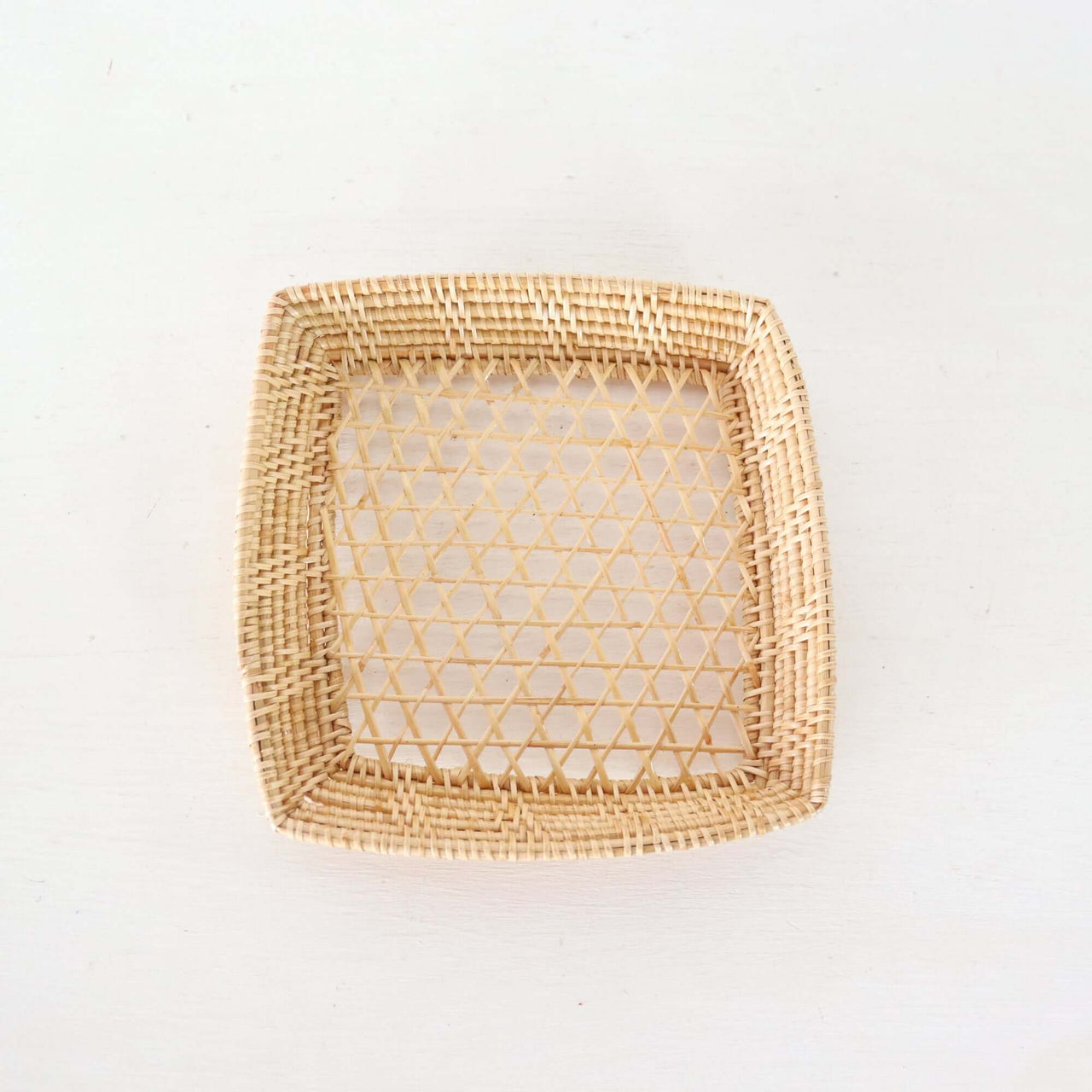 KA WI SA RA - Rattan Basket