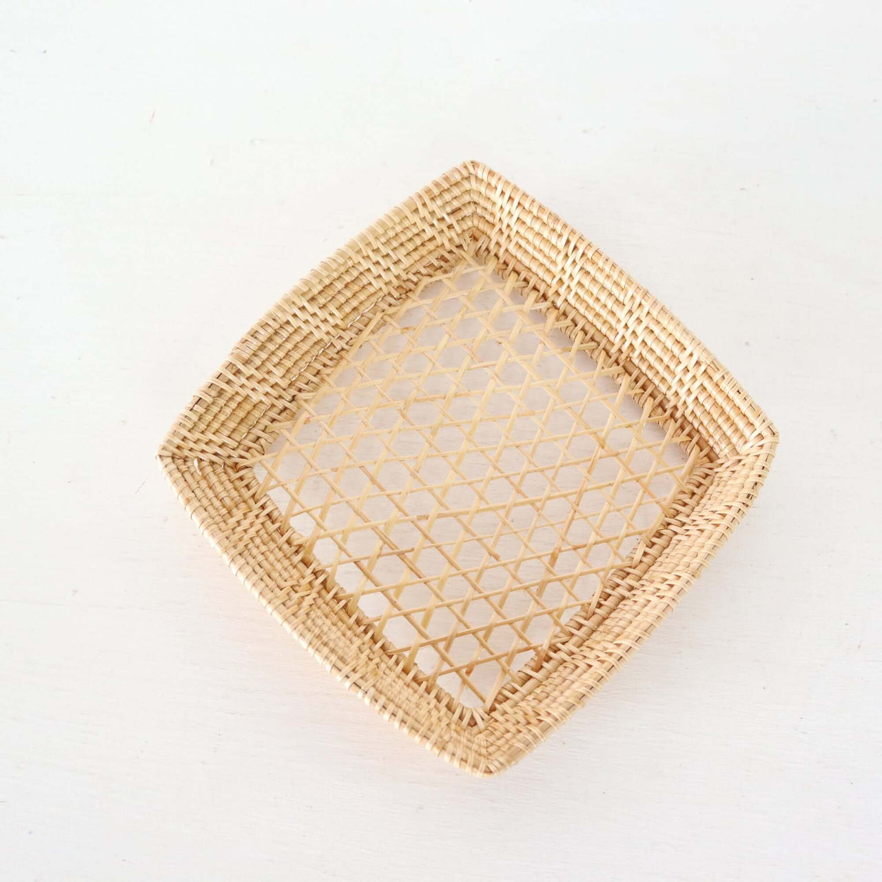 KA WI SA RA - Rattan Basket