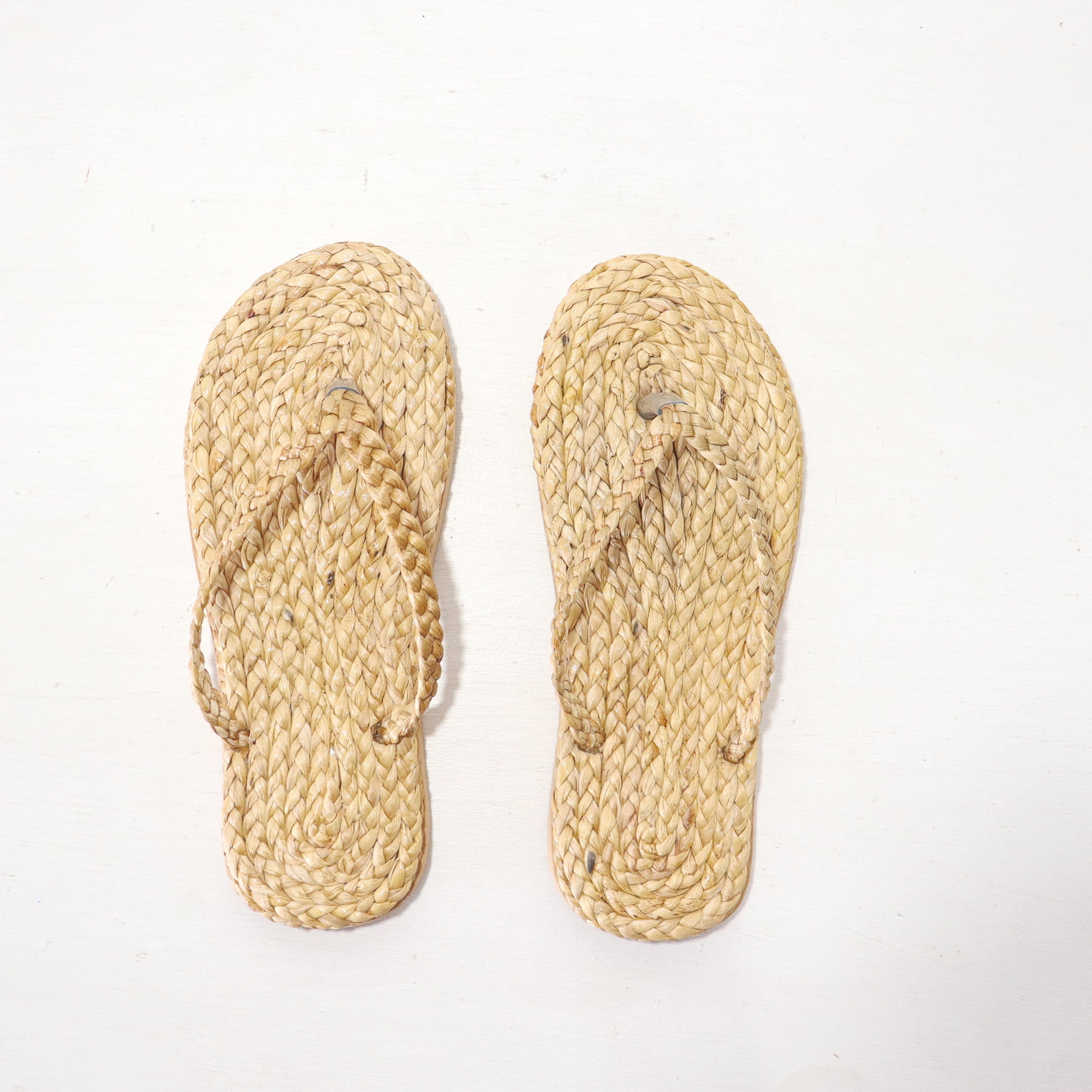 PU NI PA - Straw Shoe Sustainable Style for Every Step