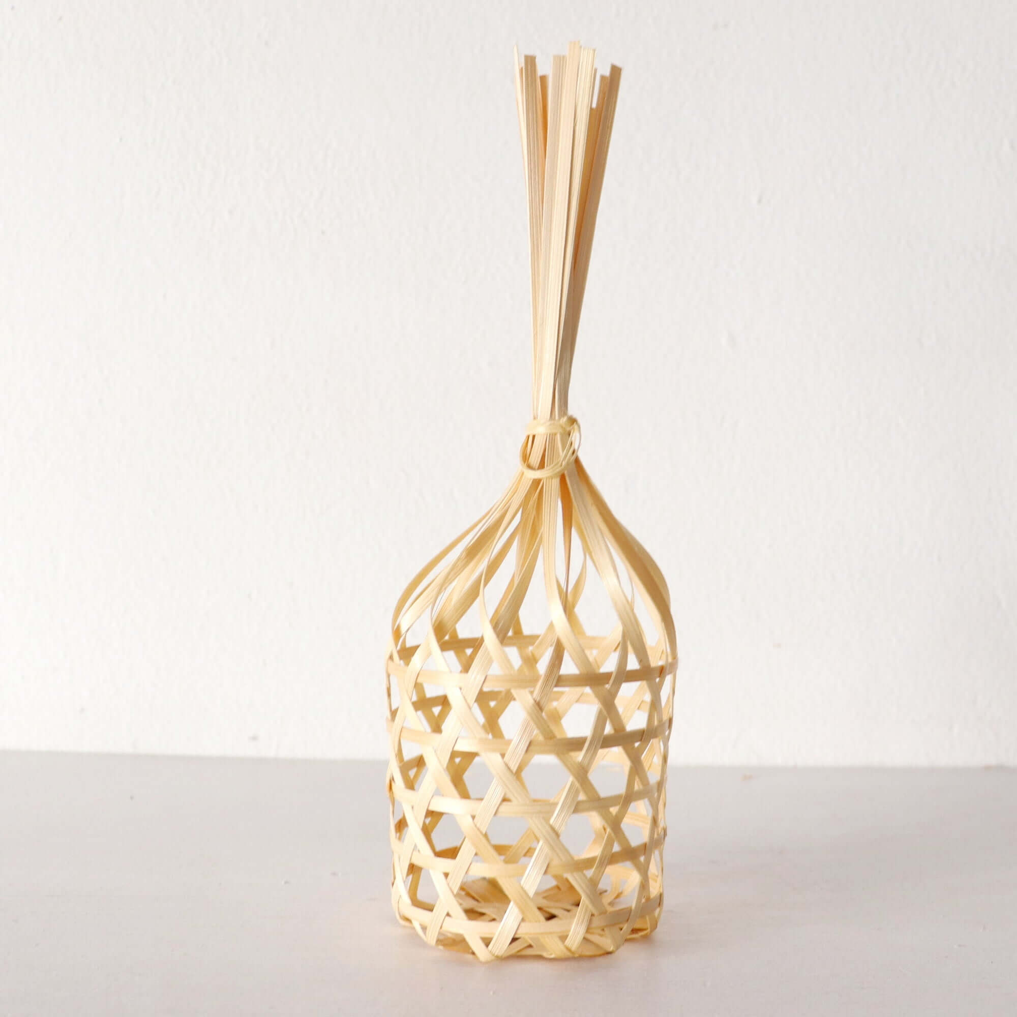 CHALOM - Cesta Bambú 10uds. por paquete