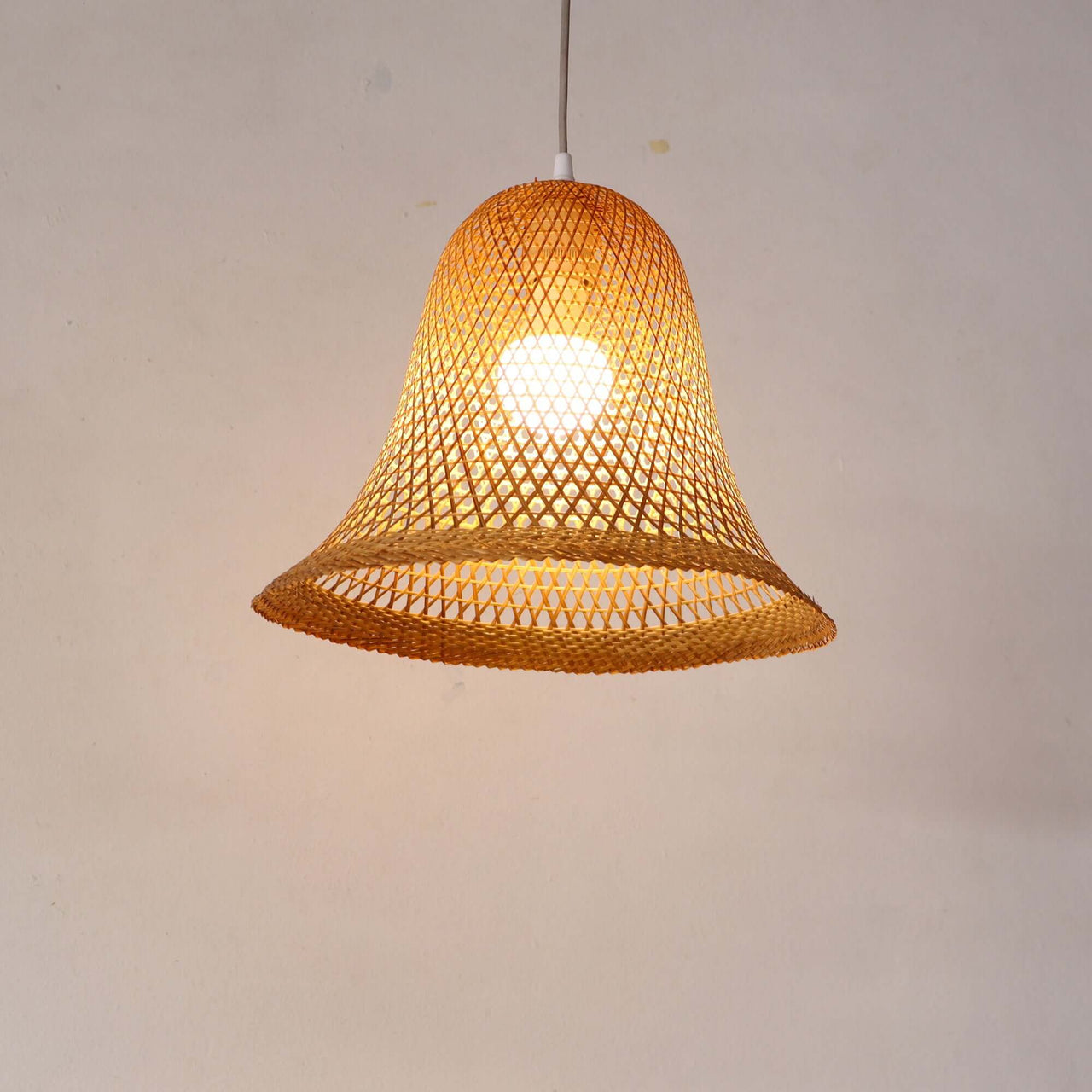 WANA — natural bamboo pendant light made from natural fibres