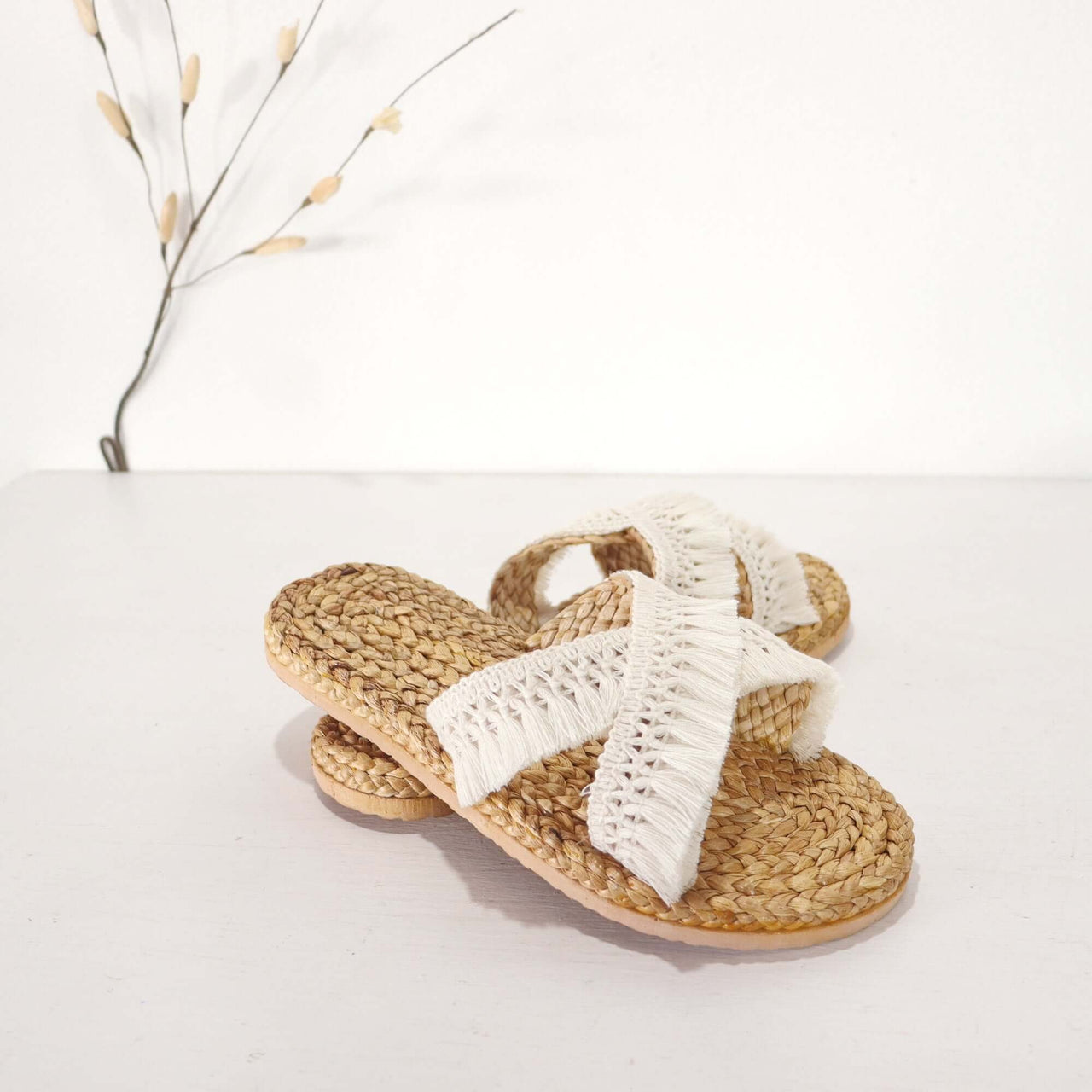 KAN TI - Straw Shoe