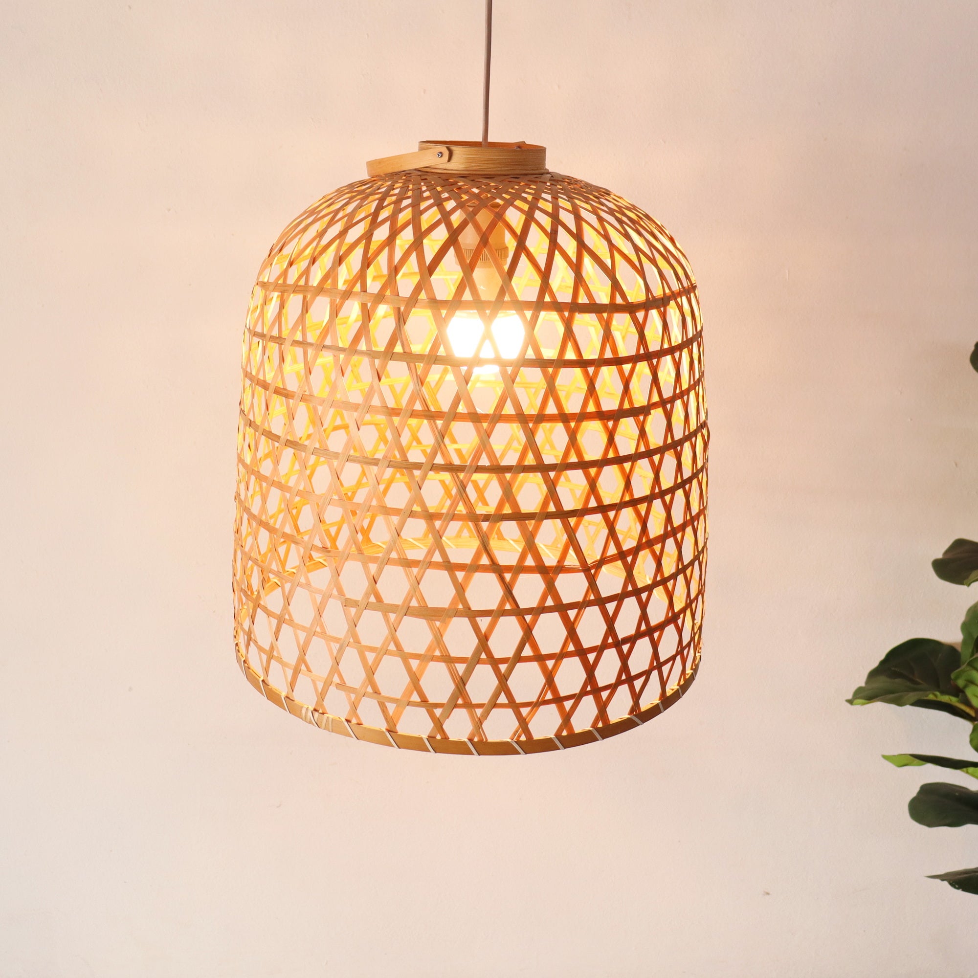 LAWAN - Lámpara colgante de bambú
