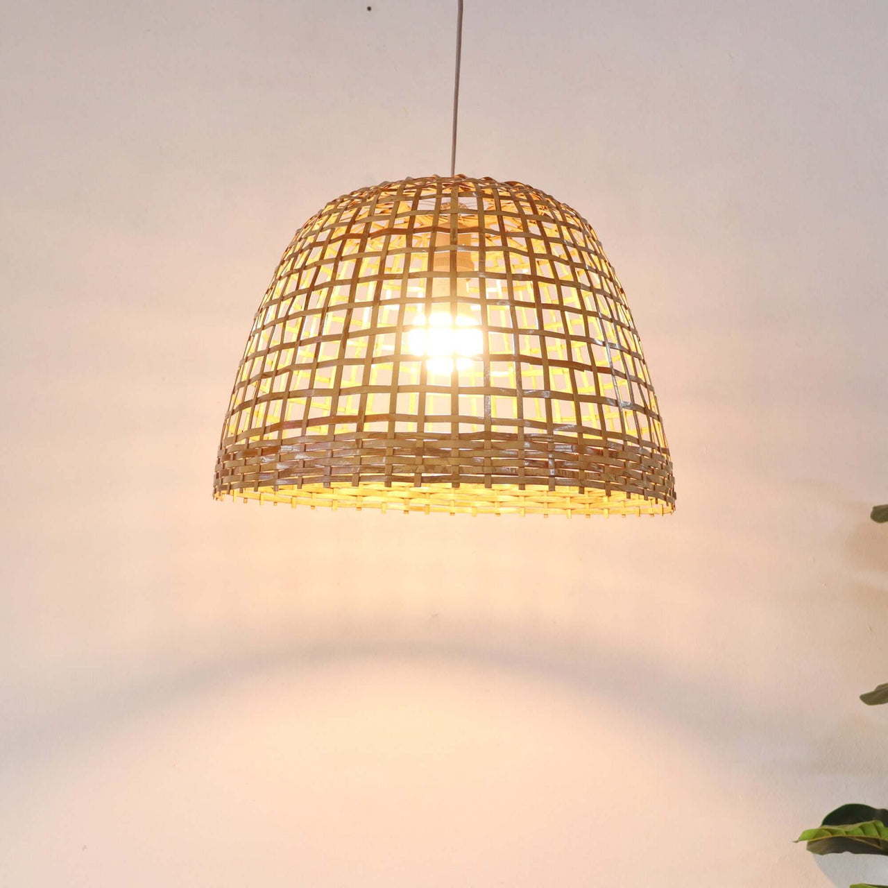 PIAREE — bamboo pendant light for Japandi and minimalist interiors